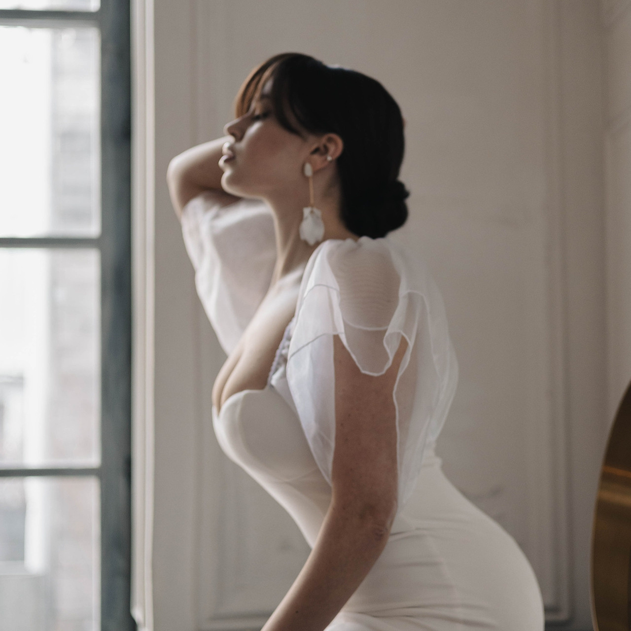 гладкий пучок невесты 