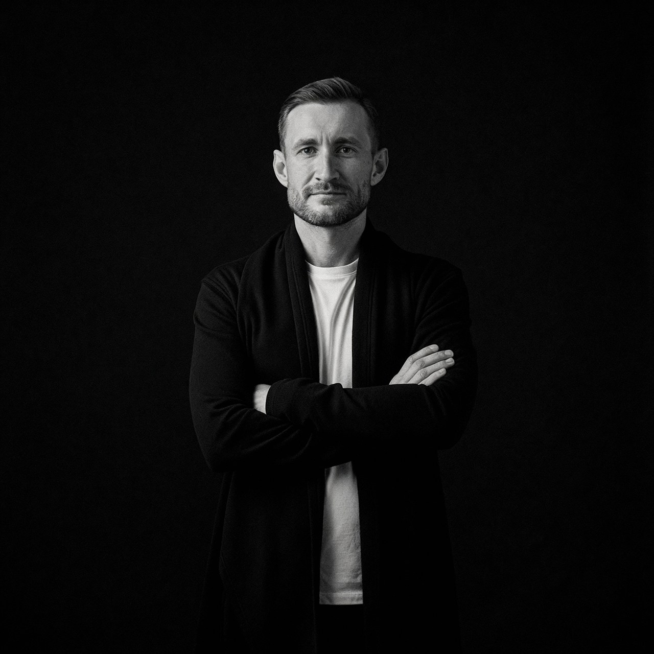 Контакты. Портретный фотограф Виталий Савич