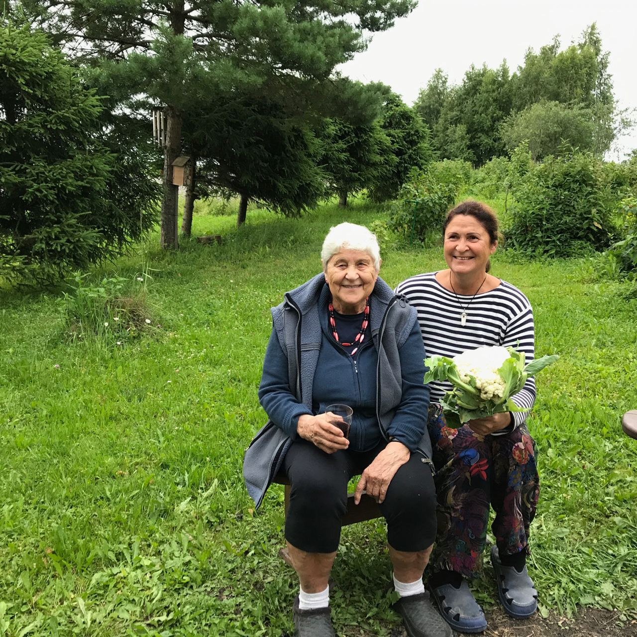 Команда экофермы Марии Гиппенрейтер. Эко отдых в Подмосковье в эко-отеле Марии Гиппенрейтер