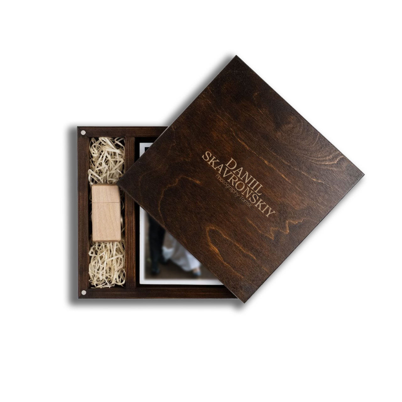 ПОДАРОЧНЫЕ КОРОБКИ. Фотограф Томск Скавронский Даниил