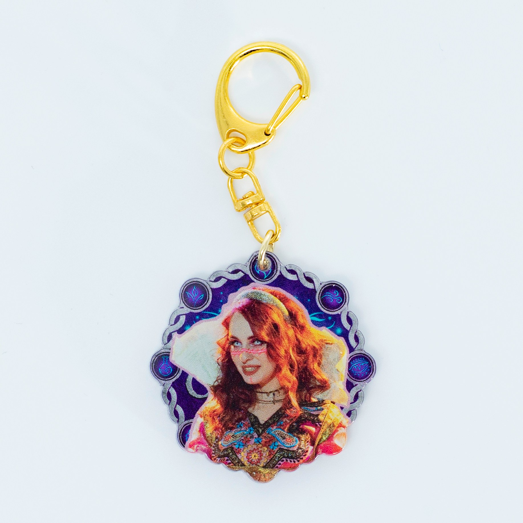 Мерч «Книга стихий». Фотограф Виктор Степанов