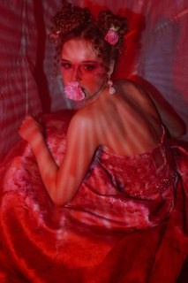 ФОТОГРАФ/ КОНТЕНТ-МЕЙКЕР/ ЙОШКАР-ОЛА ЛЕНА ОГОНЬ