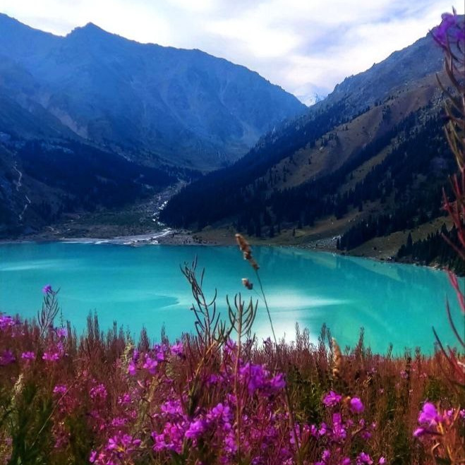 Большое Алматинское Озеро БАО рядом с Алматы, Казахстан. Где находится, как доехать, фото и видео зимой и летом