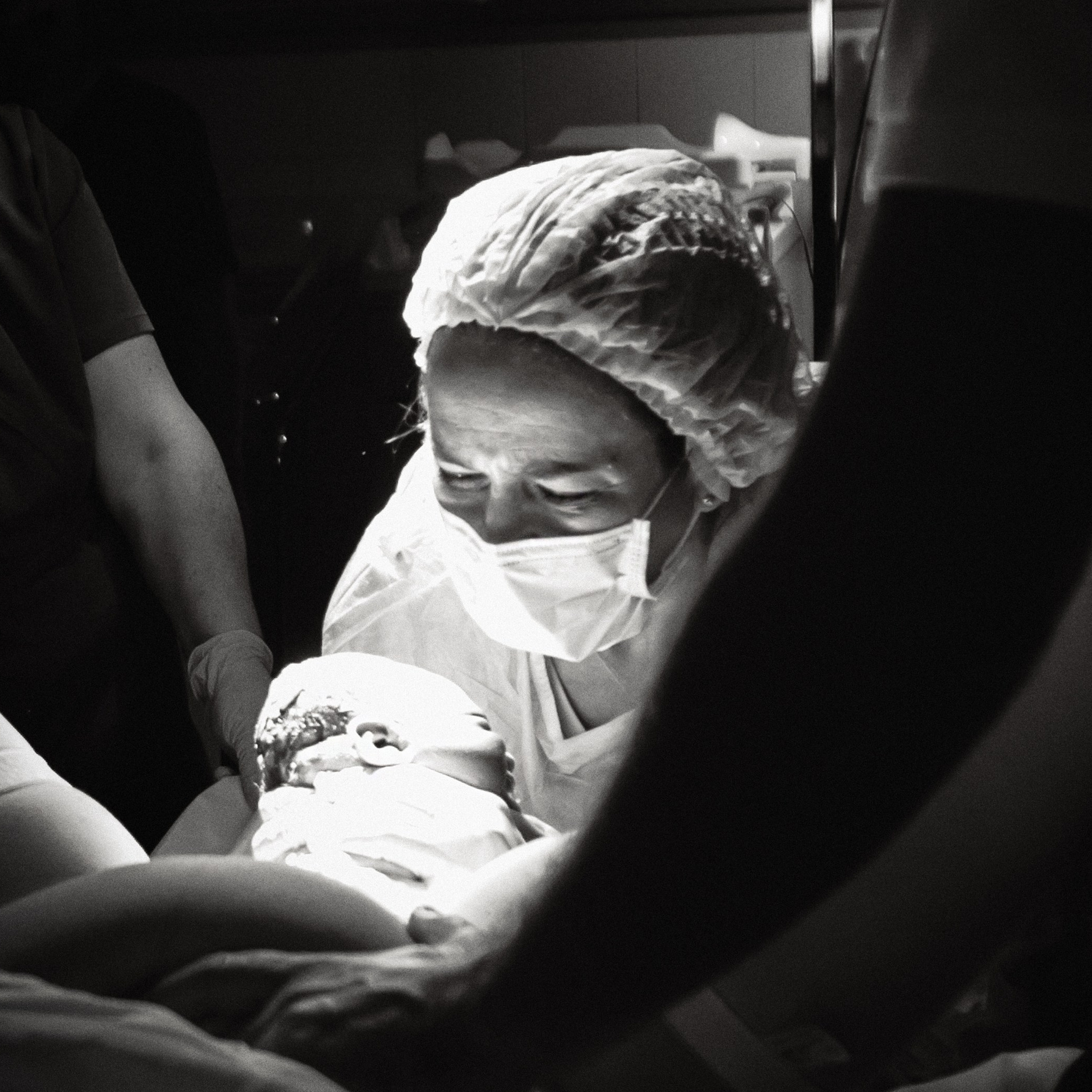 Контакты. Фотограф и видеограф на роды Москва