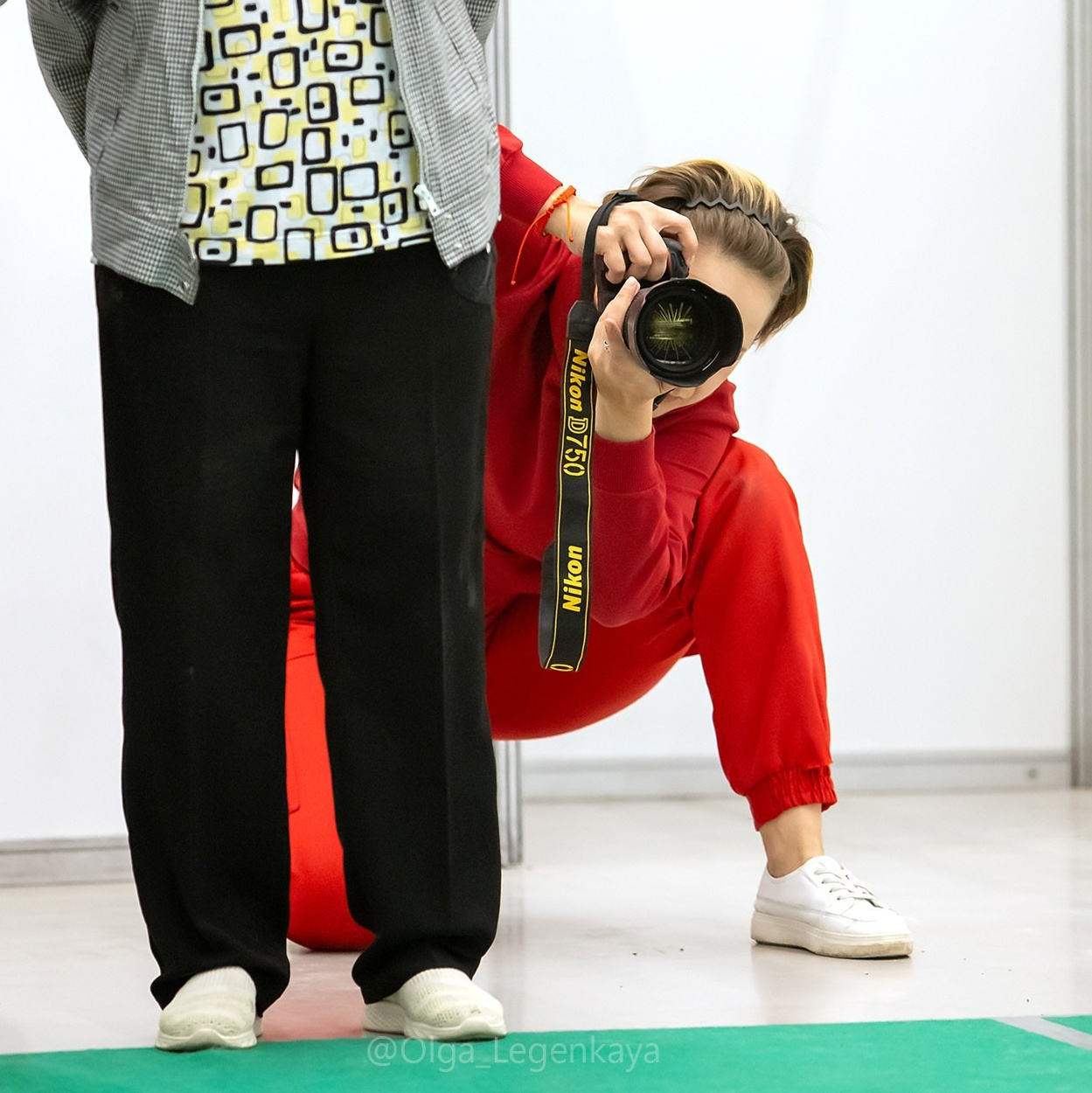 Контакты. Фотограф — Анималист