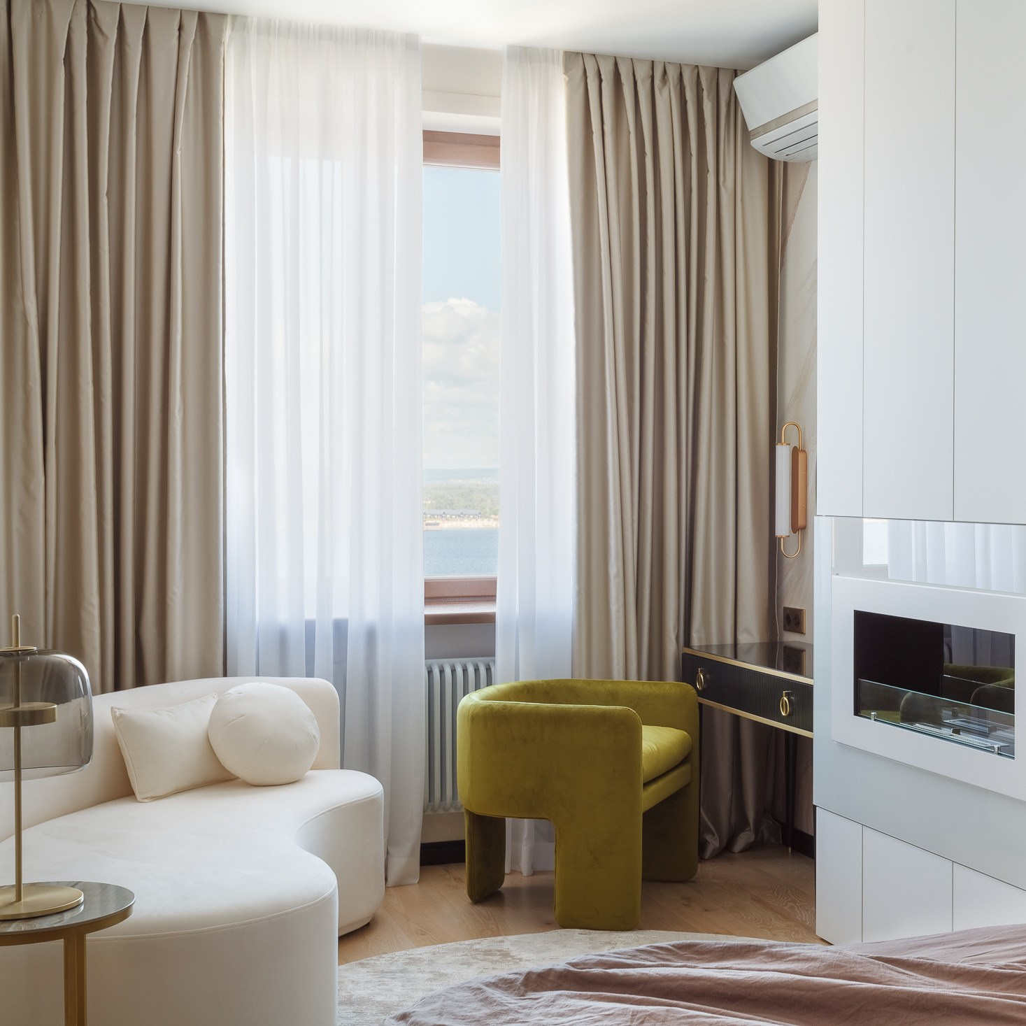 Интерьерная фотосъемка в Самаре. Интерьерный фотограф Дима Птицын и стилист Дарья Копылова