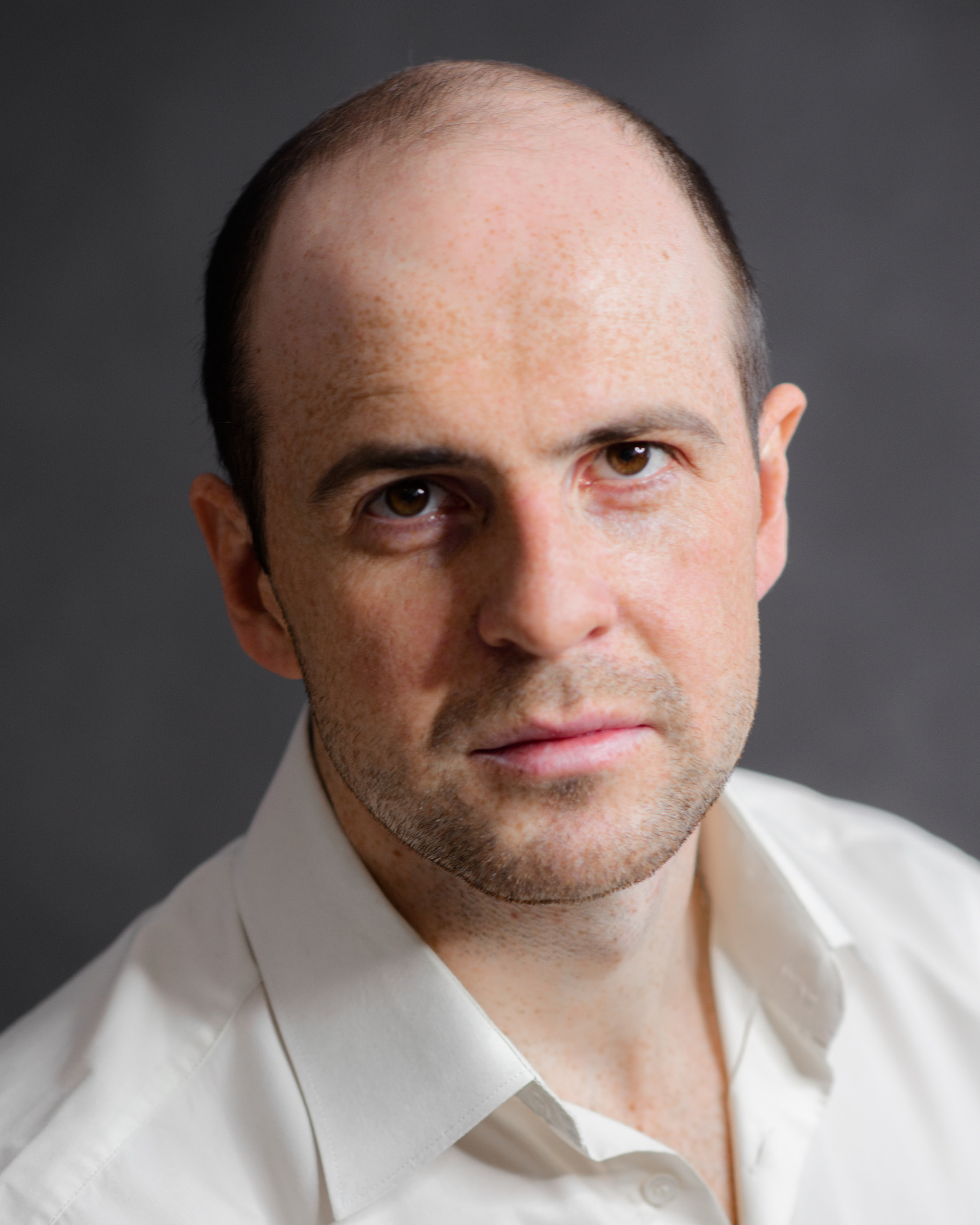 Контакты. Художник Алексей Никольский