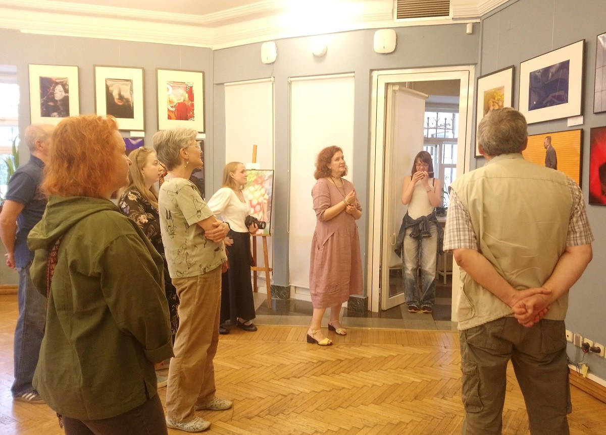 Мой «Цвет в кадре». Фотохудожник в Москве Виктория Лаврова Искусство авторской фотографии для Вас