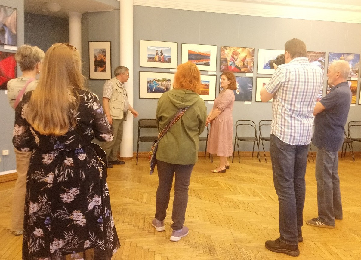 Мой «Цвет в кадре». Фотохудожник в Москве Виктория Лаврова Искусство авторской фотографии для Вас