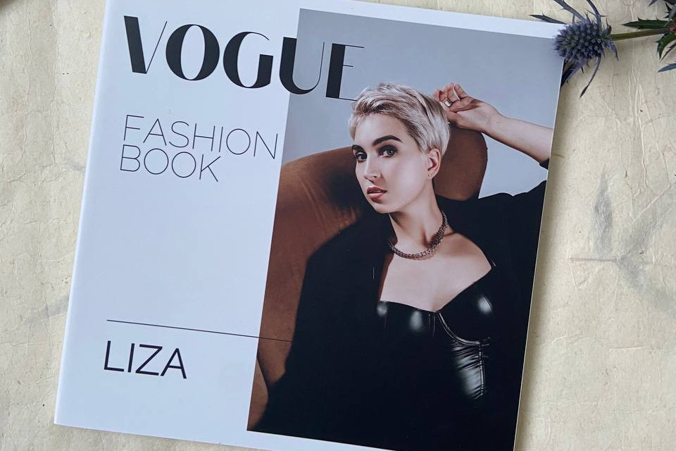 ФОТОКНИГИ И ВЫПУСКНЫЕ АЛЬБОМЫ. Фотостудия Studio N1 в Норильске Фотокниги Выпускные альбомы