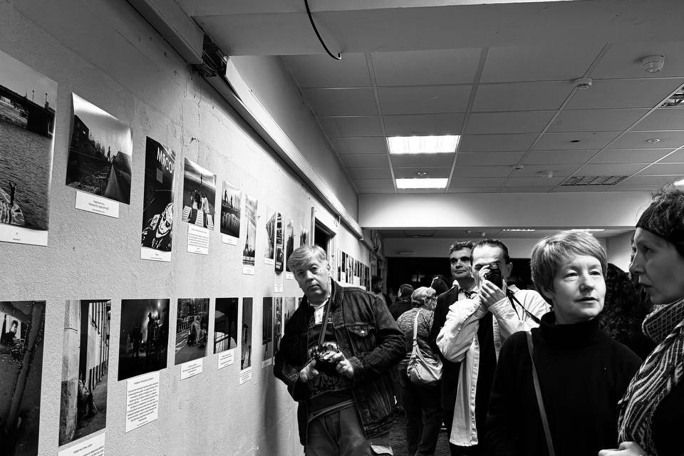 «Стрит-фотография». Фотовыставки serebro.gallery, в которых автором можешь стать ты! | Москва