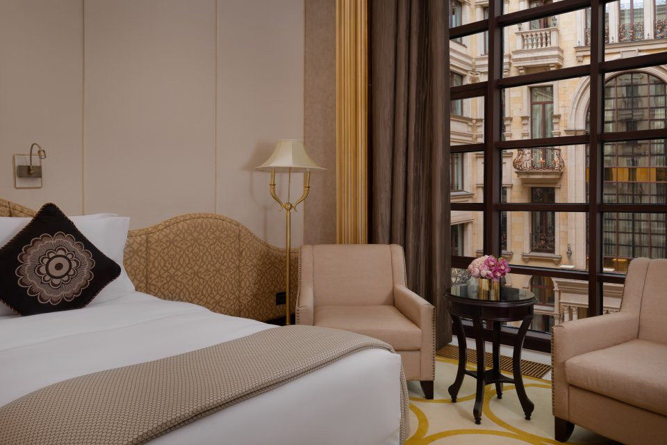 Красивые отели Москвы. Фото Радости. Свадебный и семейный фотограф в Москве Юлия Самойлова