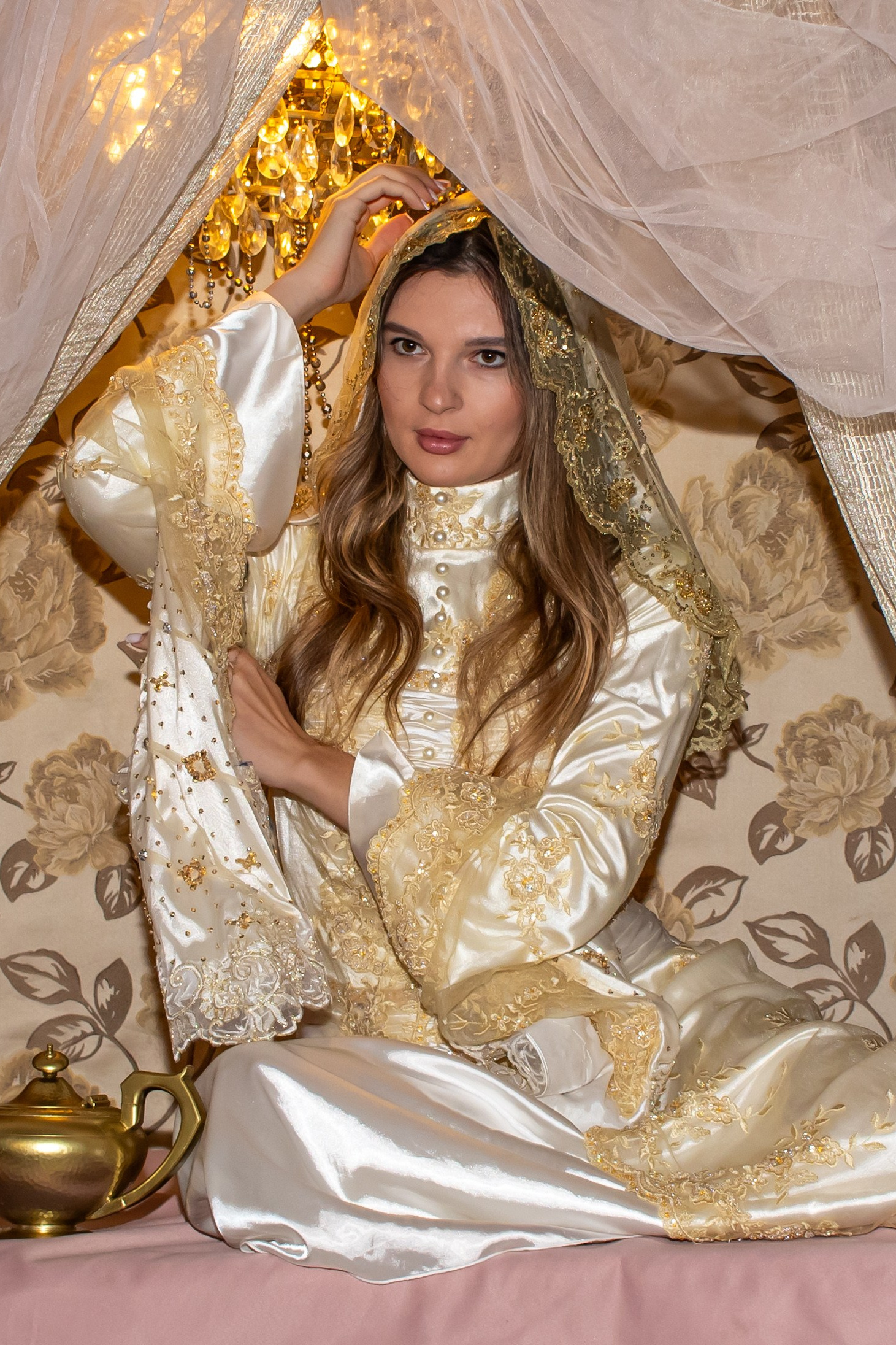 Тематическая фотосессия «Золотая восточная сказка» в роскошном интерьере — фотограф Карасёва Елена, Москва