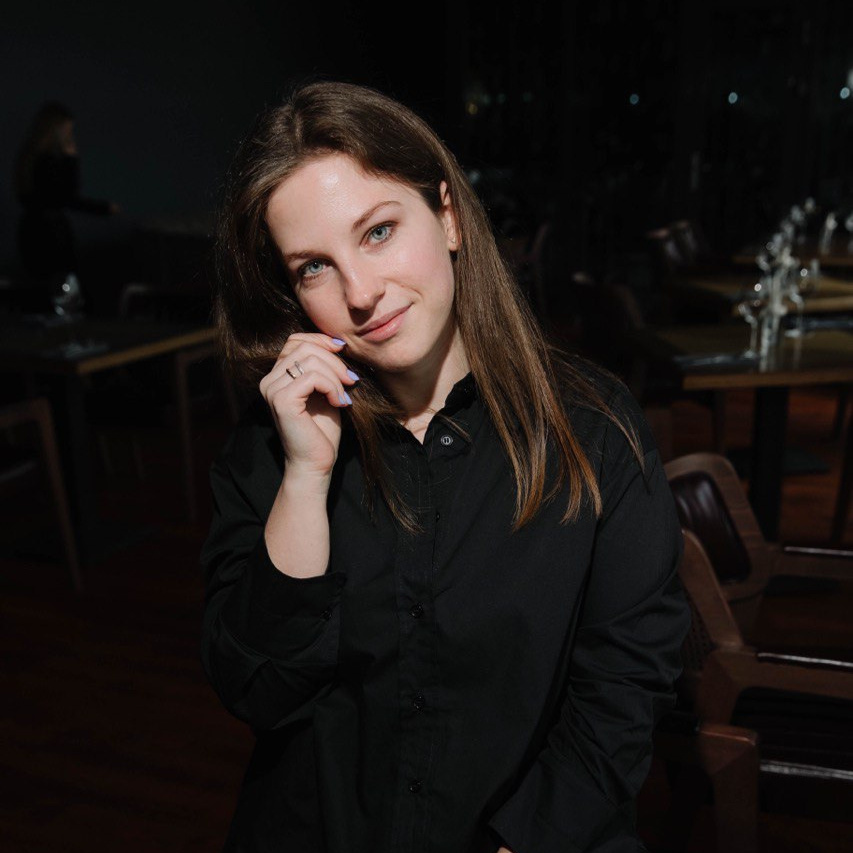 Контакты. Фотограф Валерия Литвинова