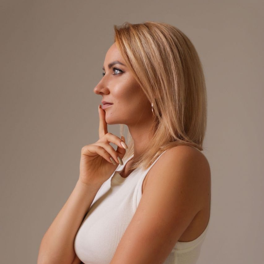 Контакты. Психолог Алина Катугина — финансы и квантовая психология