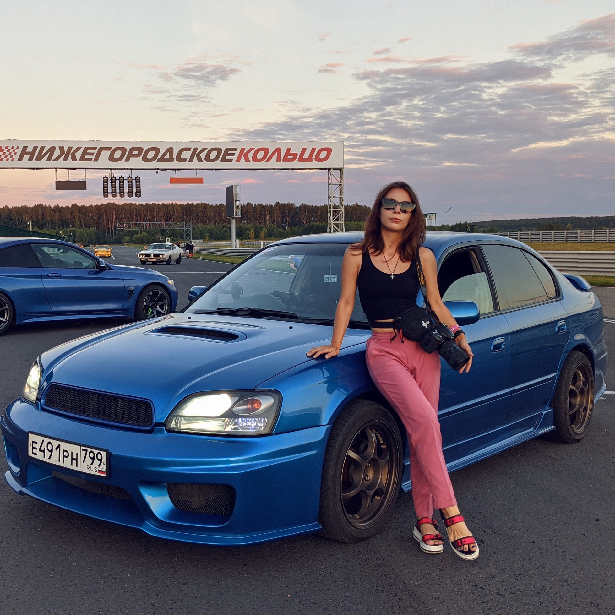 Контакты. DeLorein