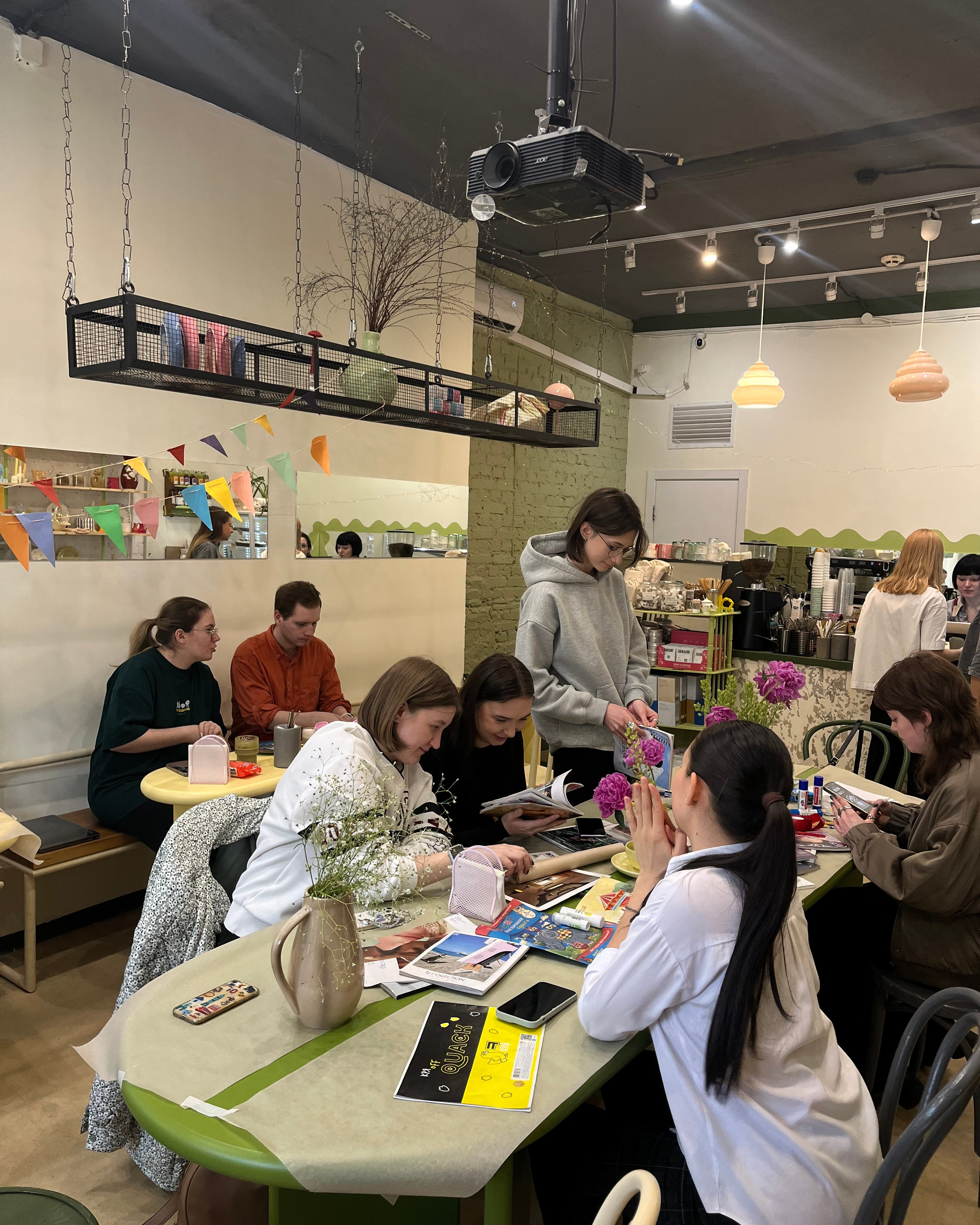 О нас. 1642 — первый лагерь для взрослых на Байкале