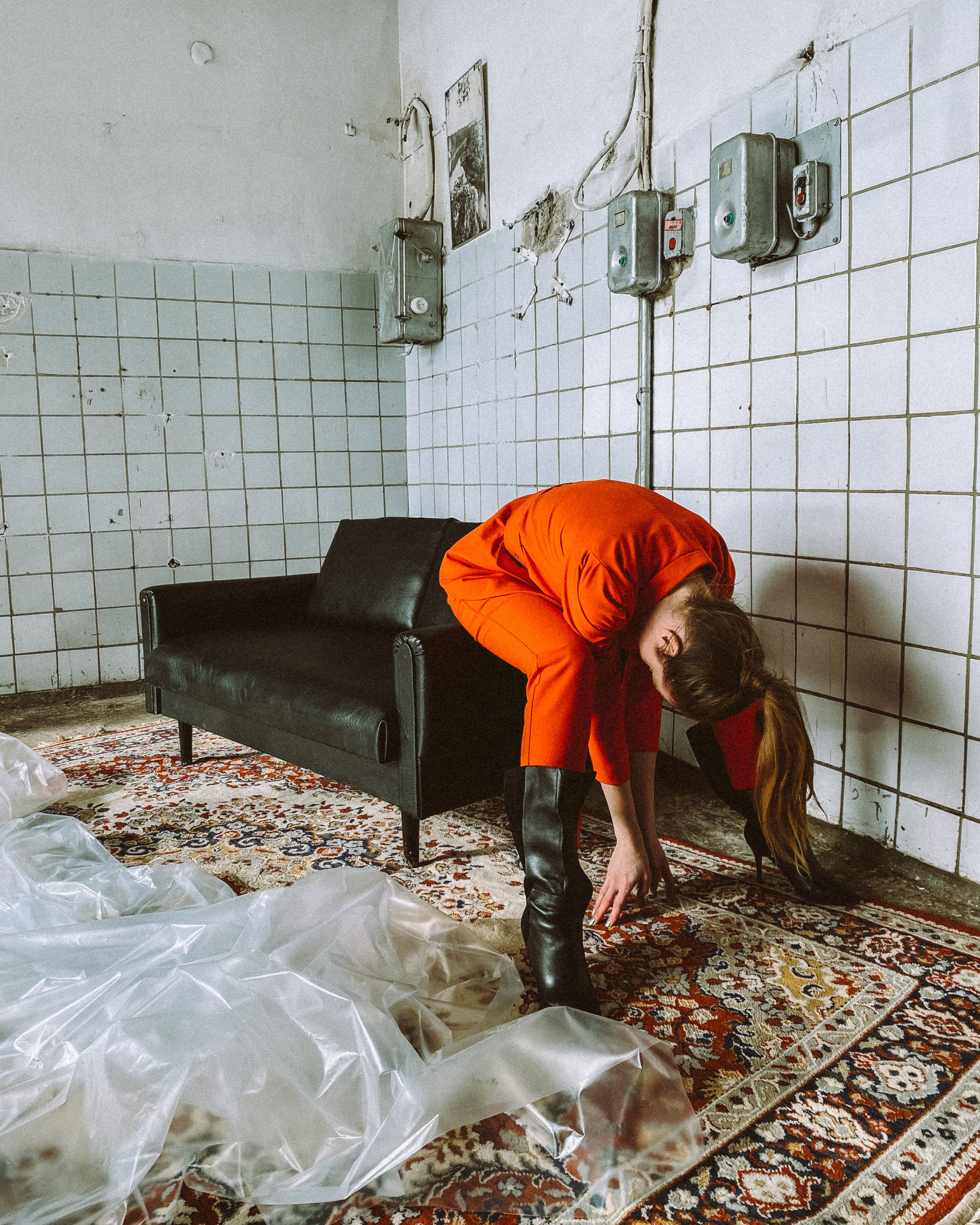 THE STERILE COCOON. Yulia Yurchevskaya | Art Director & Visual Visionary