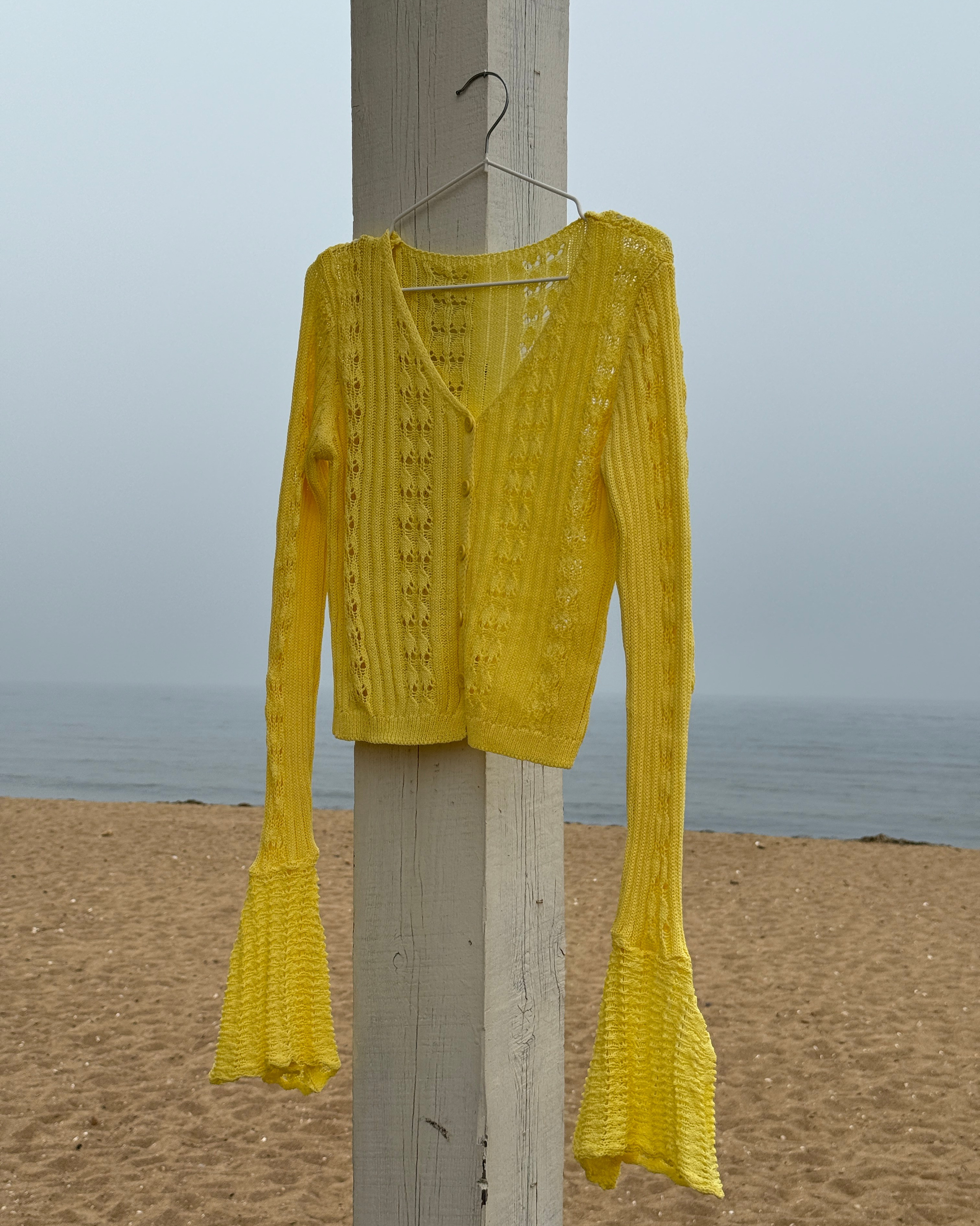 Рубашки и топы. Iva rent