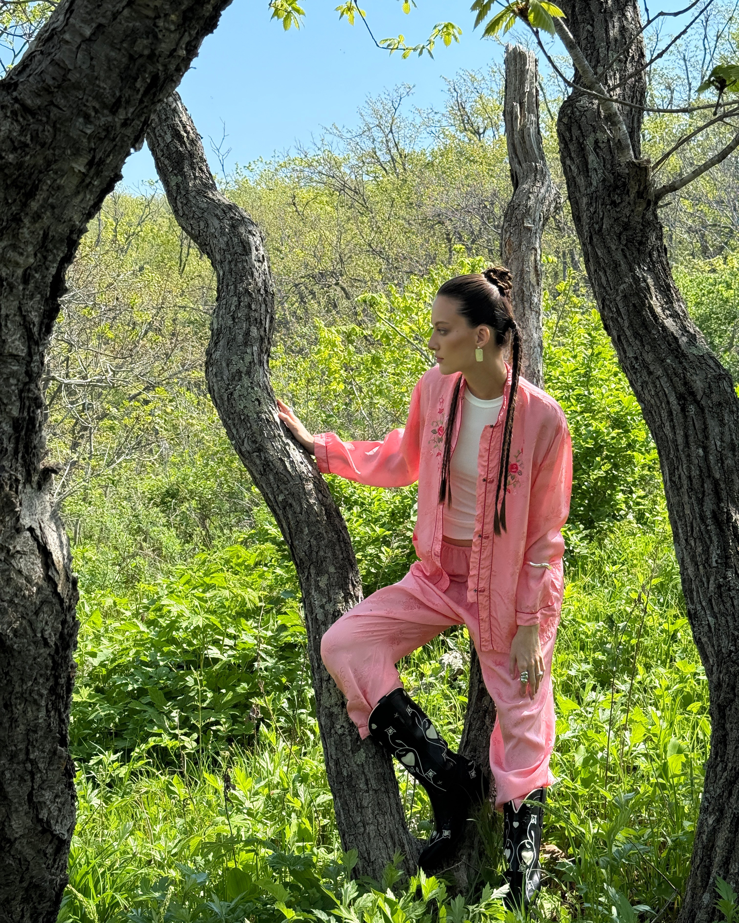 Платья и костюмы. Iva rent