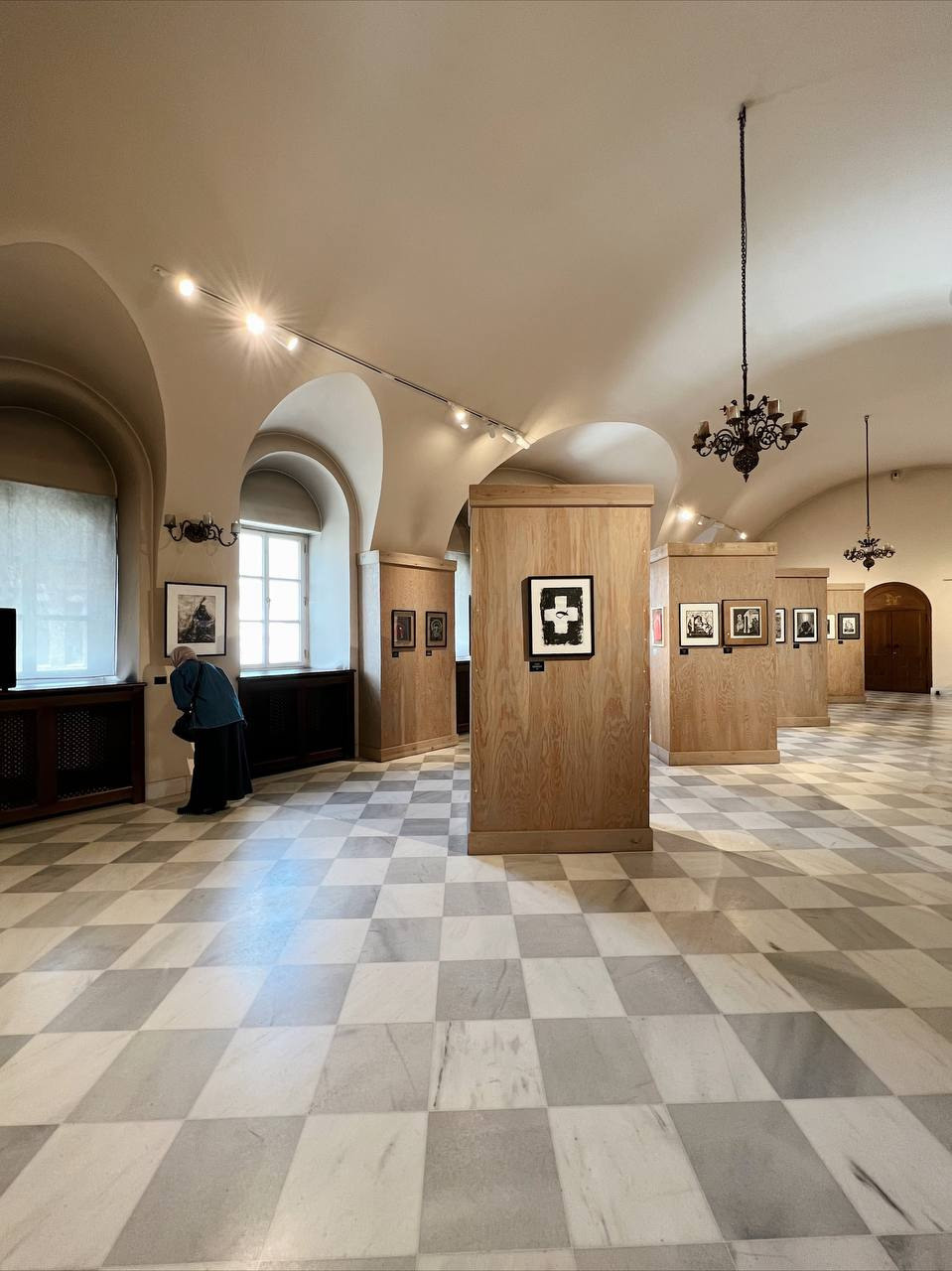 Открытие выставки «После иконы: графика» в «Арт Фео». Авторская керамика Марии Чудиной (Ceramche), Москва