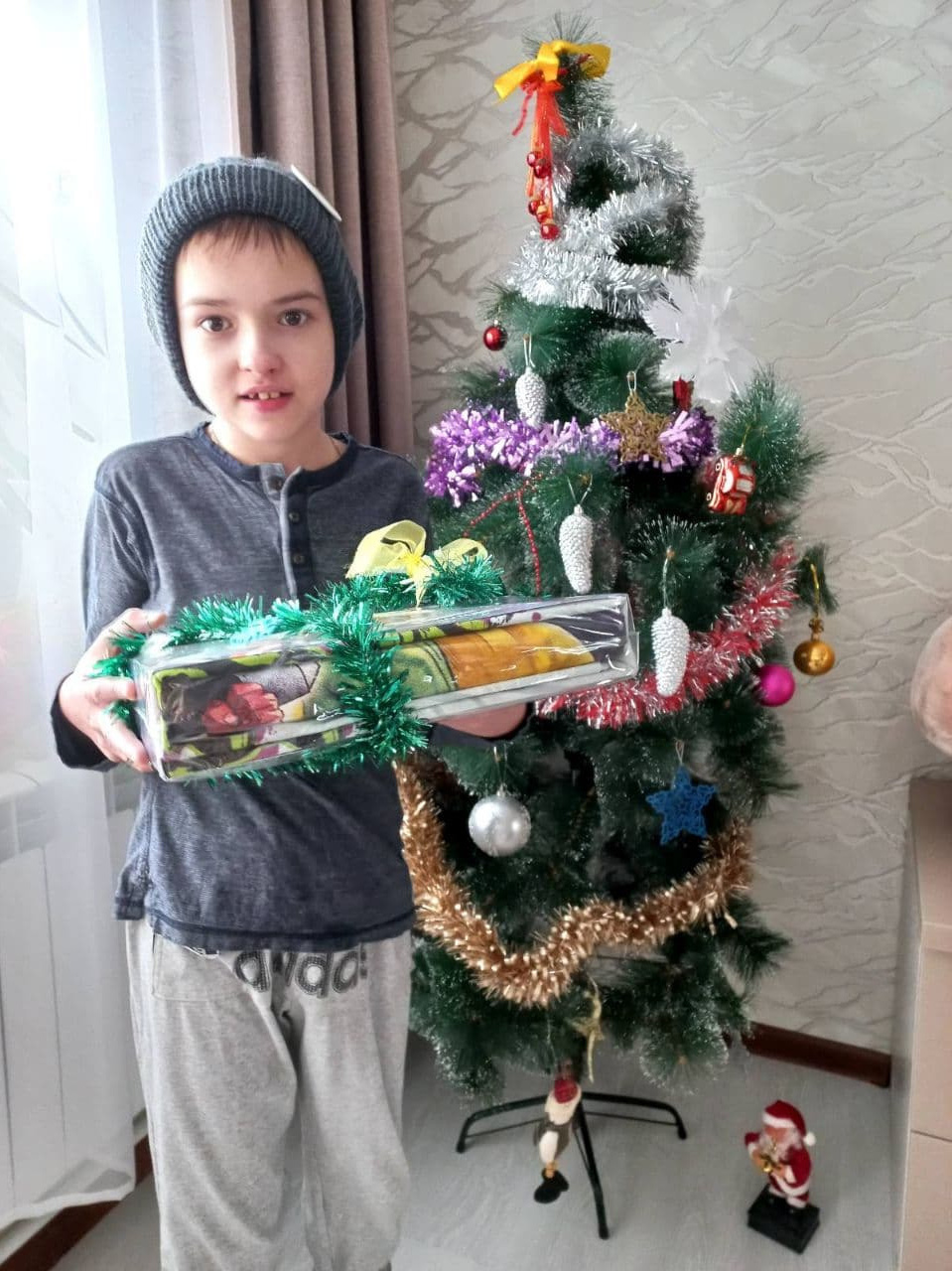 «Стань Дедом Морозом!». Фонд Мама