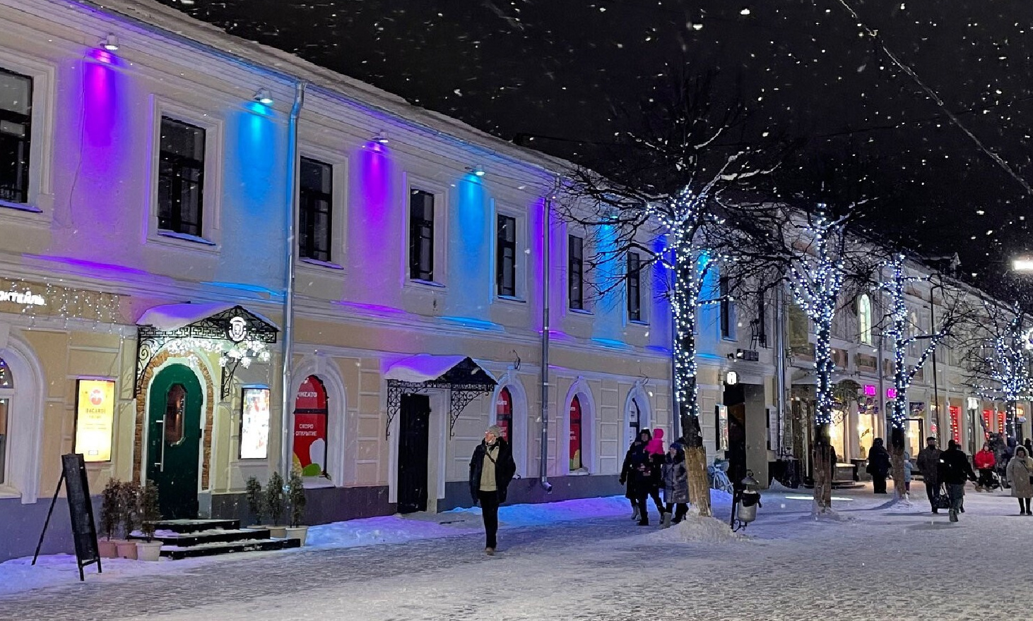 Видеопрогулка по Ярославлю. Проект «Фотокладовка»: блог уличной фотографии в формате street photo