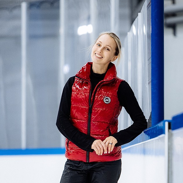 Фигурное катание для взрослых и детей на Васильевском 🌟