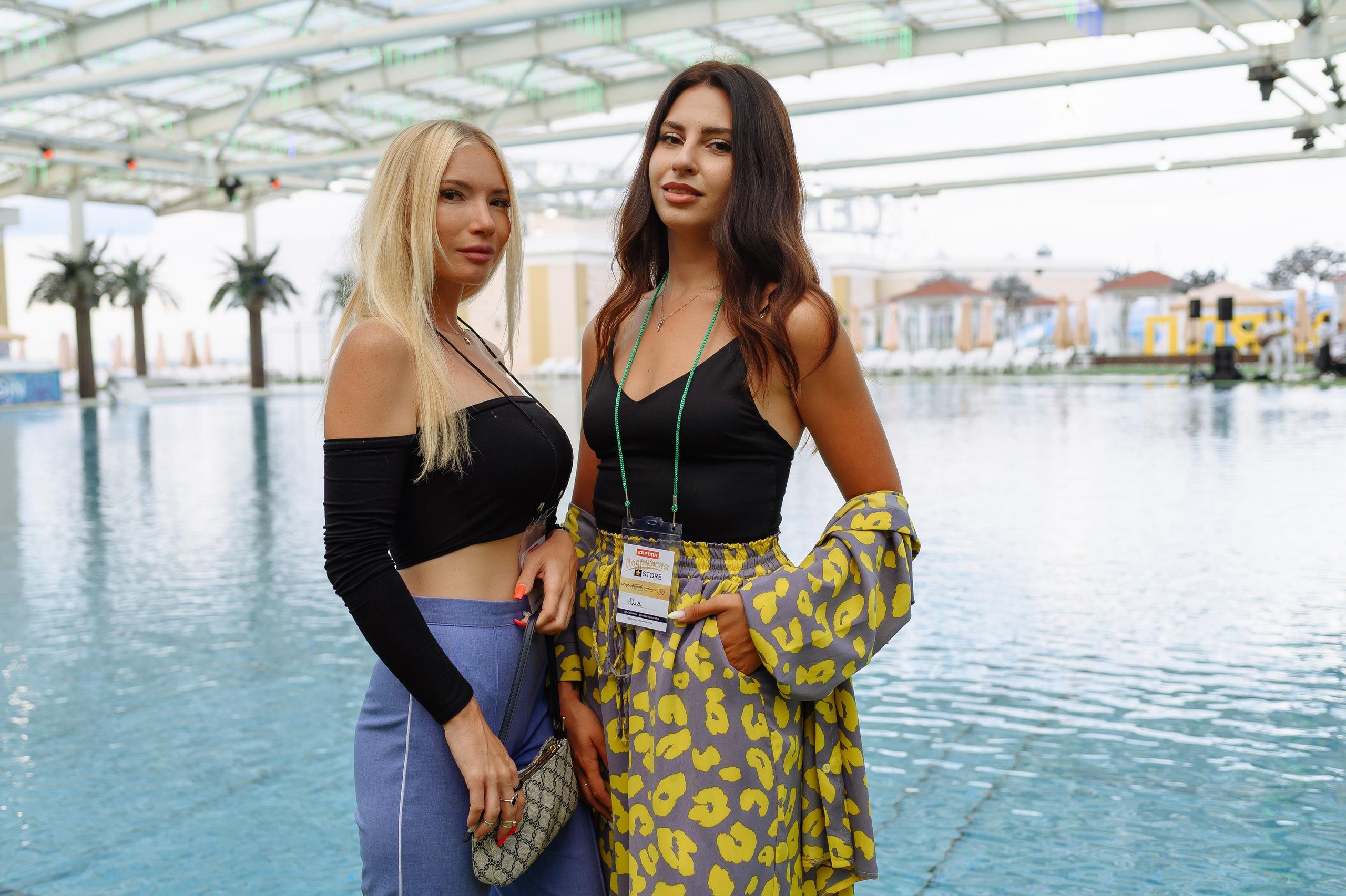 «Подружки Store» в ТЦ «Европа». Репортажный и свадебный фотограф в Курске Борис Захарчук