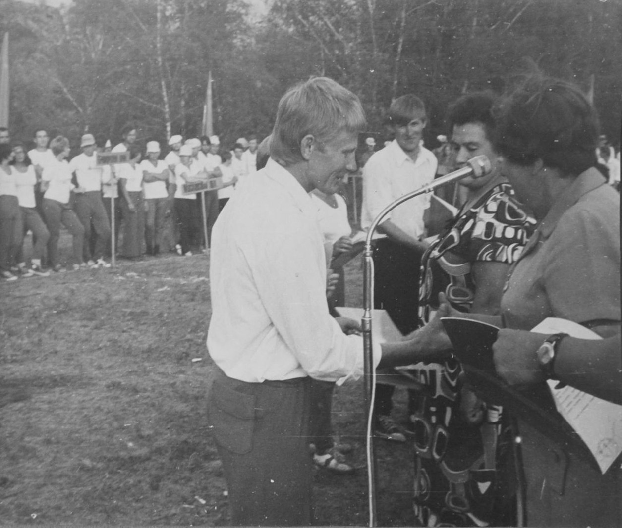 Урсул (1974). Фотограф Эдуард Алмадаков