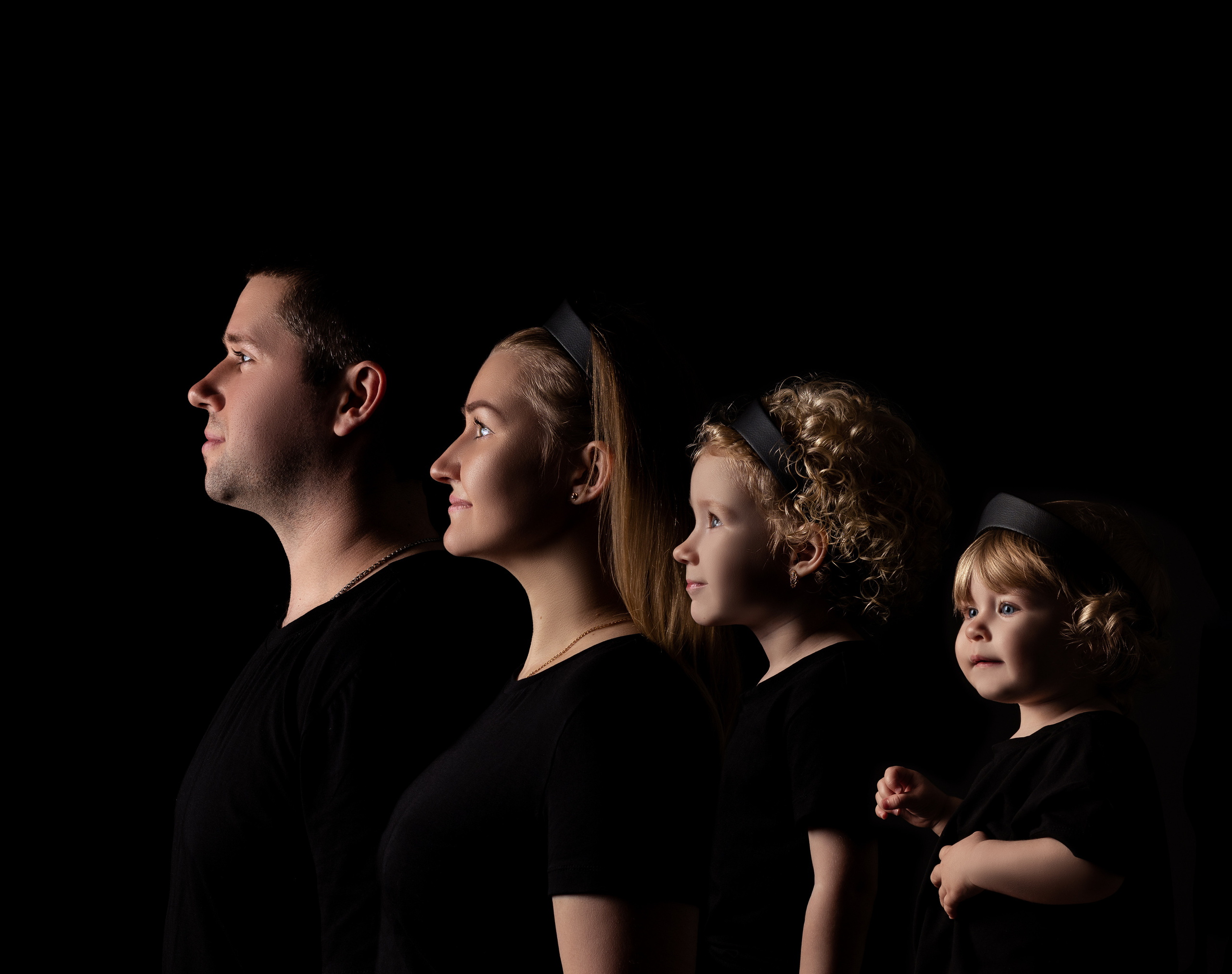 ПОРТРЕТ ПОКОЛЕНИЙ. Фотограф Беременности в Краснодаре Кара Артисан