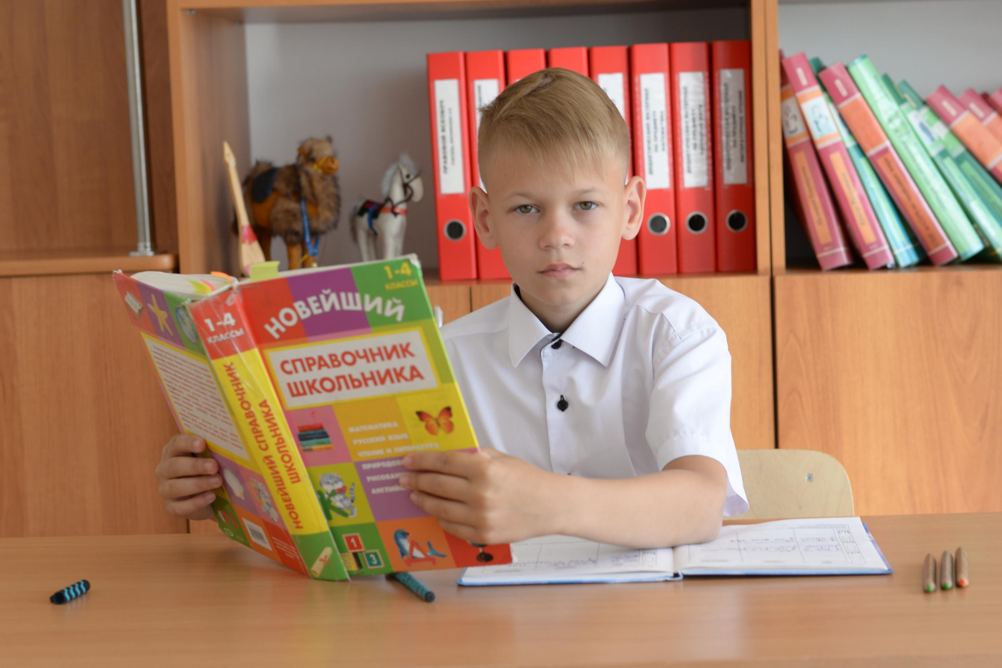 Фотосессия "Один день в начальной школе". Детский и школьный фотограф в Костанае Рабига Сейткенова