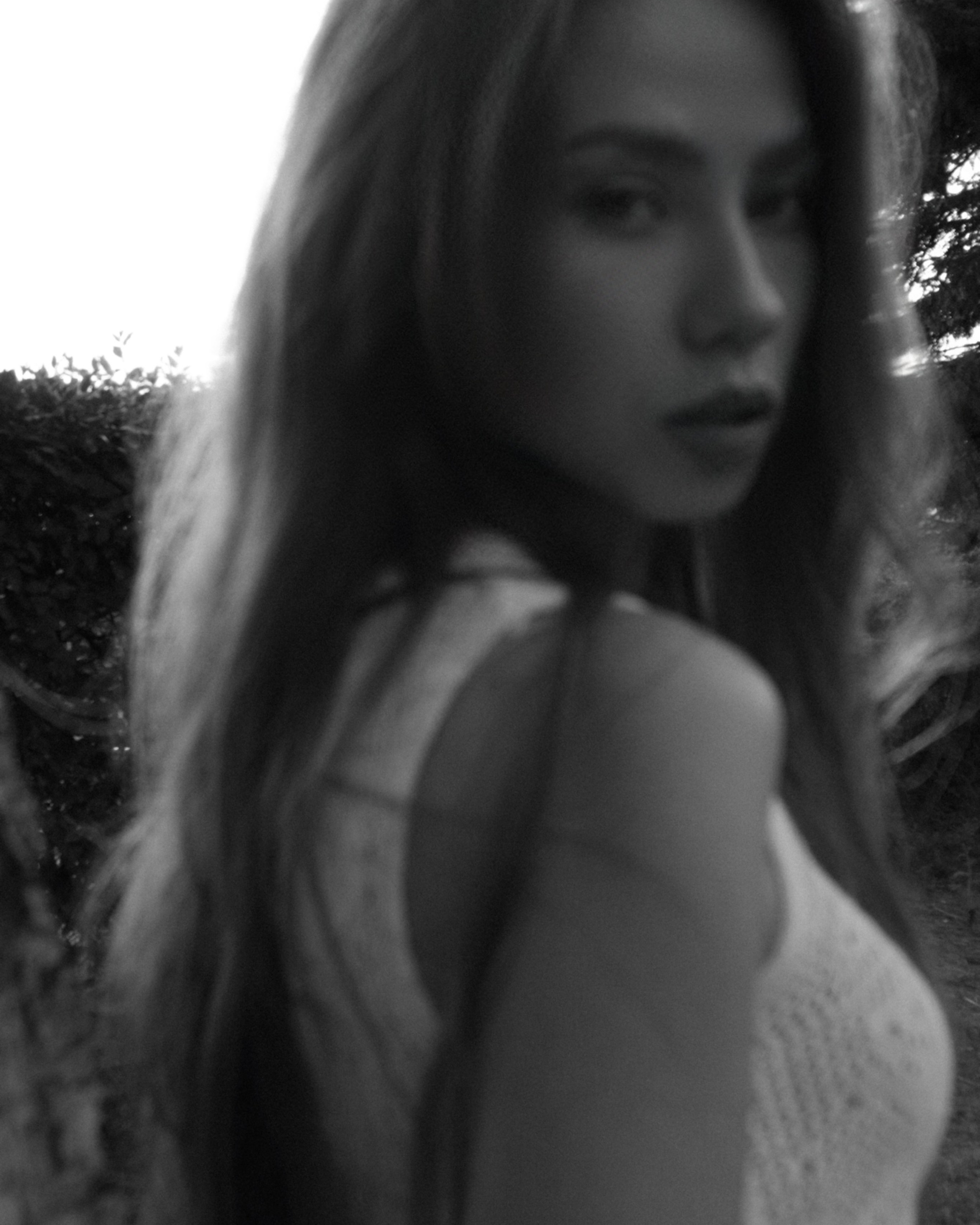 Фото и видео контент