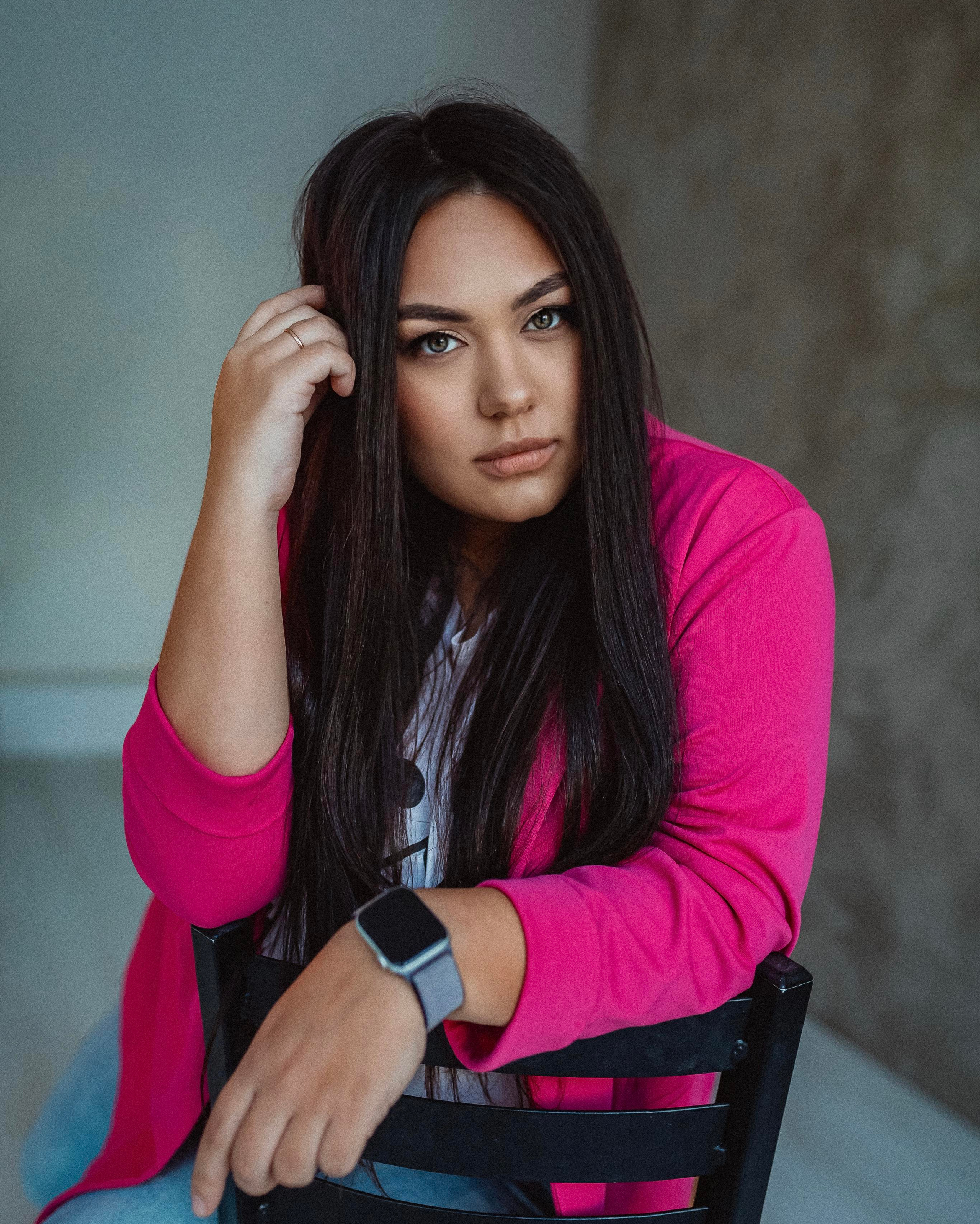 Контакты. Фотограф Валерия Лобковская