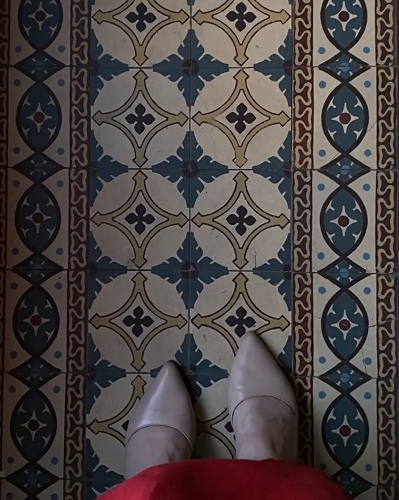 Метлахская плитка парадных Санкт-Петербурга