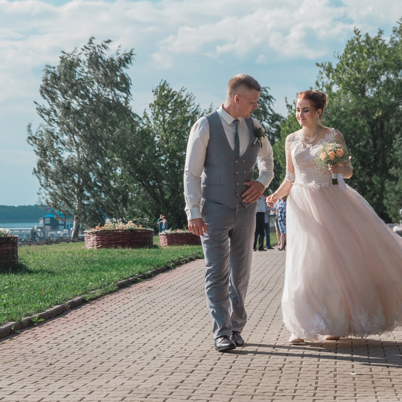 Отзывы. Ведущий Воронов Евгений