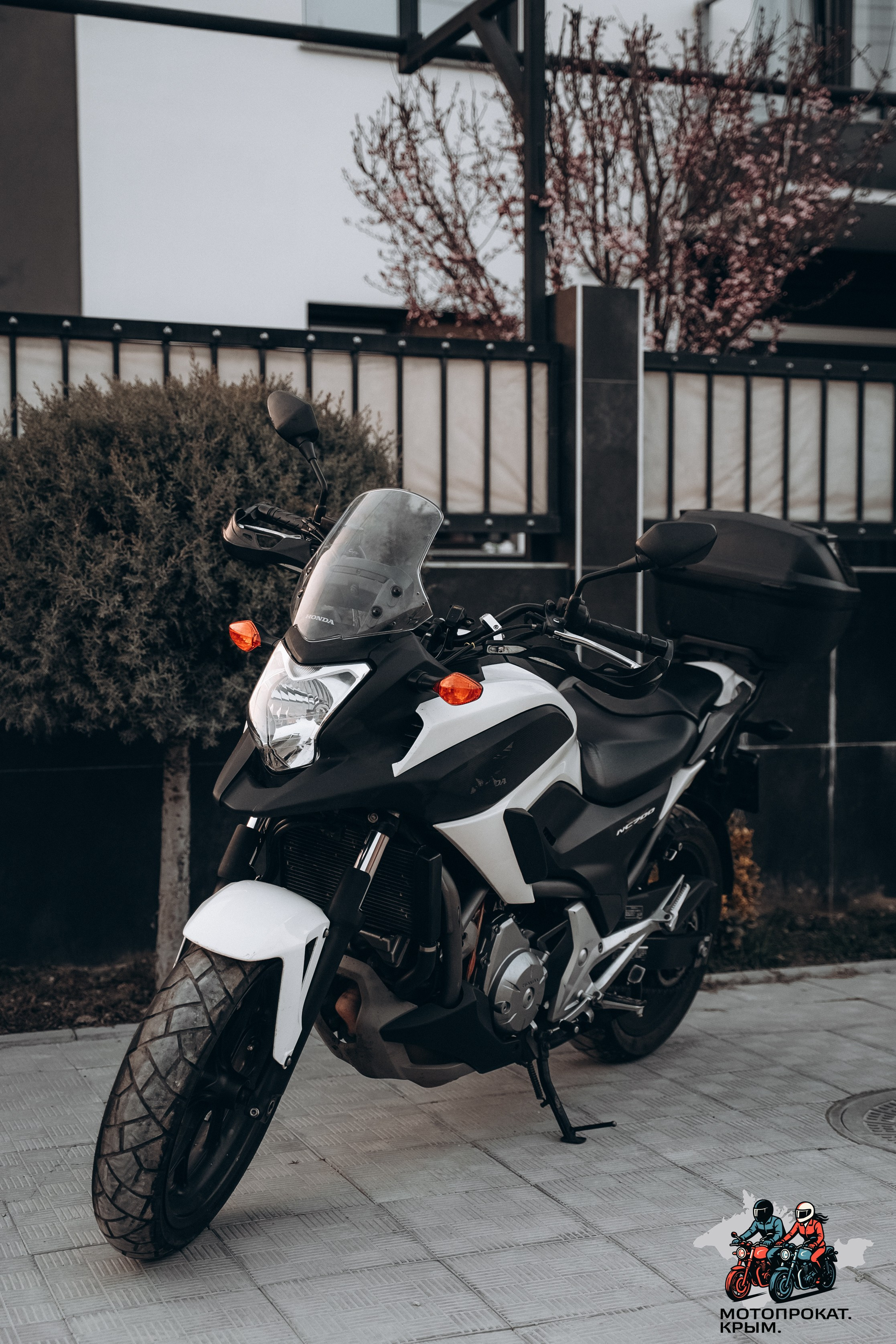 Honda NC700ХA. Мотопрокат Крым, Симферополь — Исследуй самые живописные дороги полуострова на отличном мотоцикле!