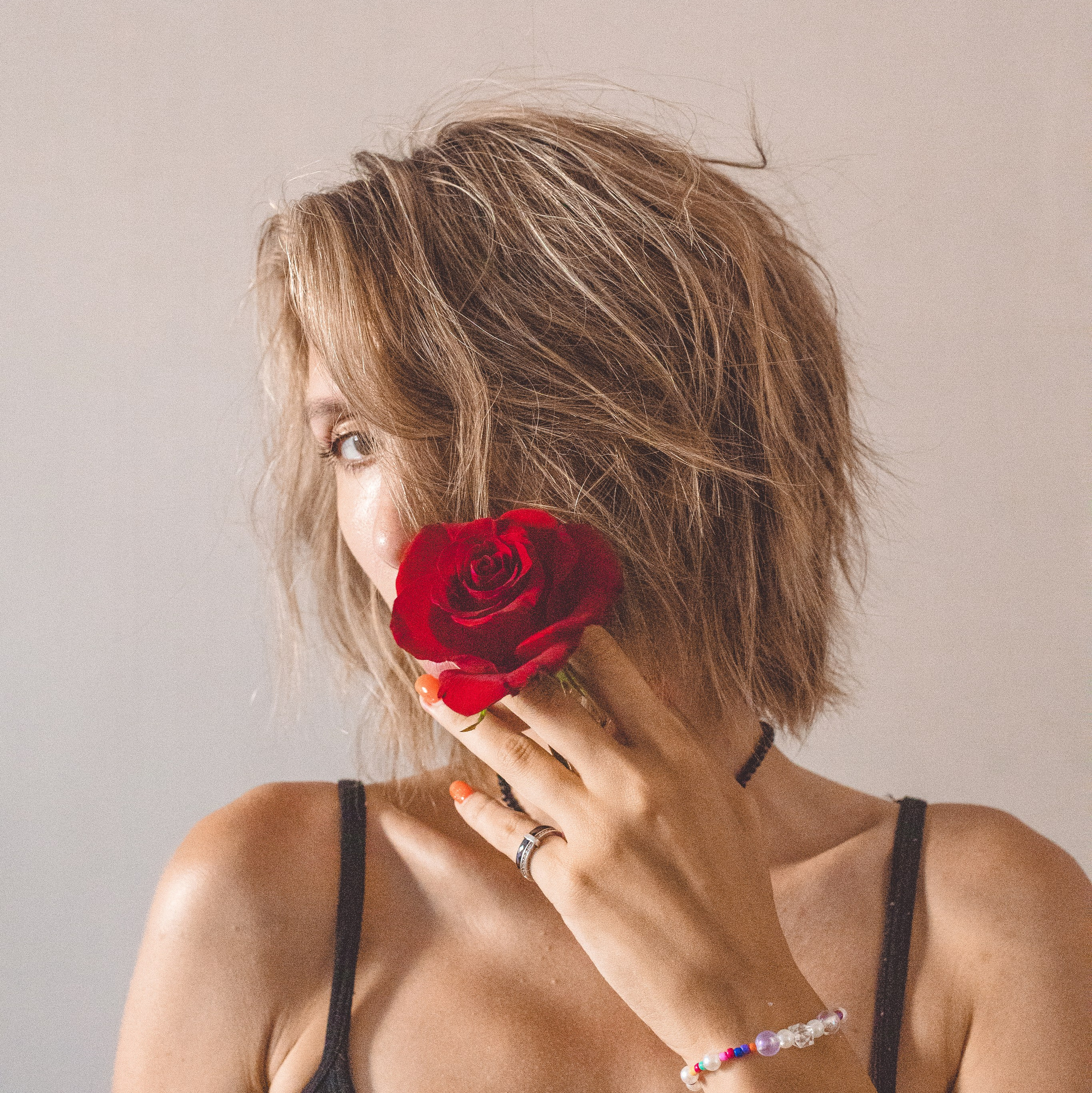 Контакты. Фотограф Анастасия Огнева