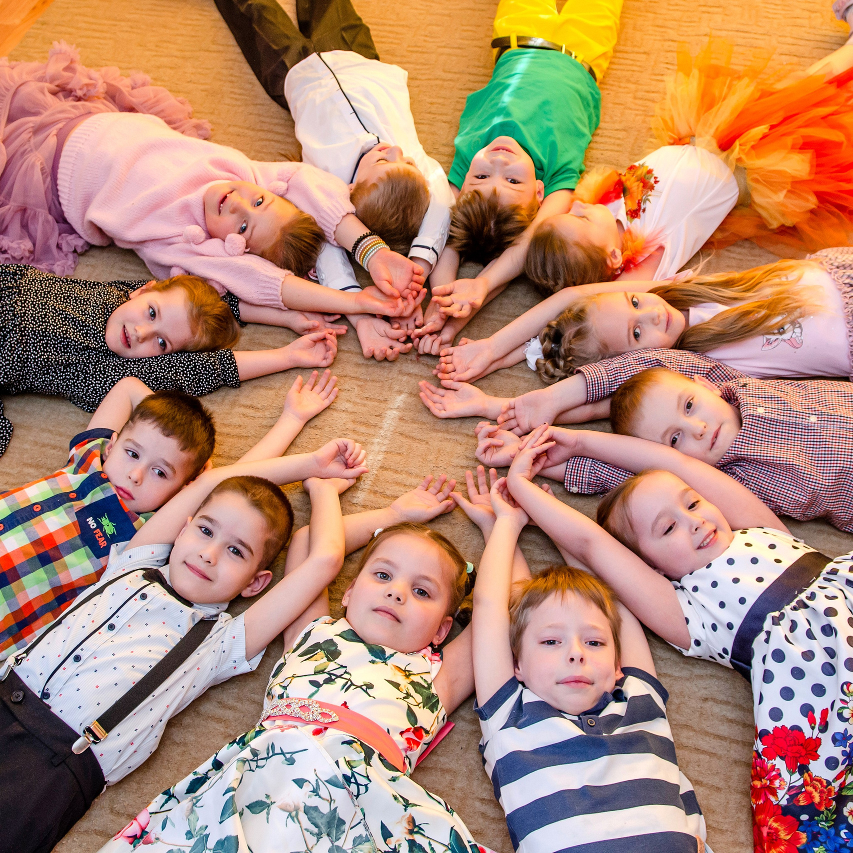 выпускной альбом в детском саду, выпускной альбом для детского сада шелехов, выпускной в детском саду шелехов