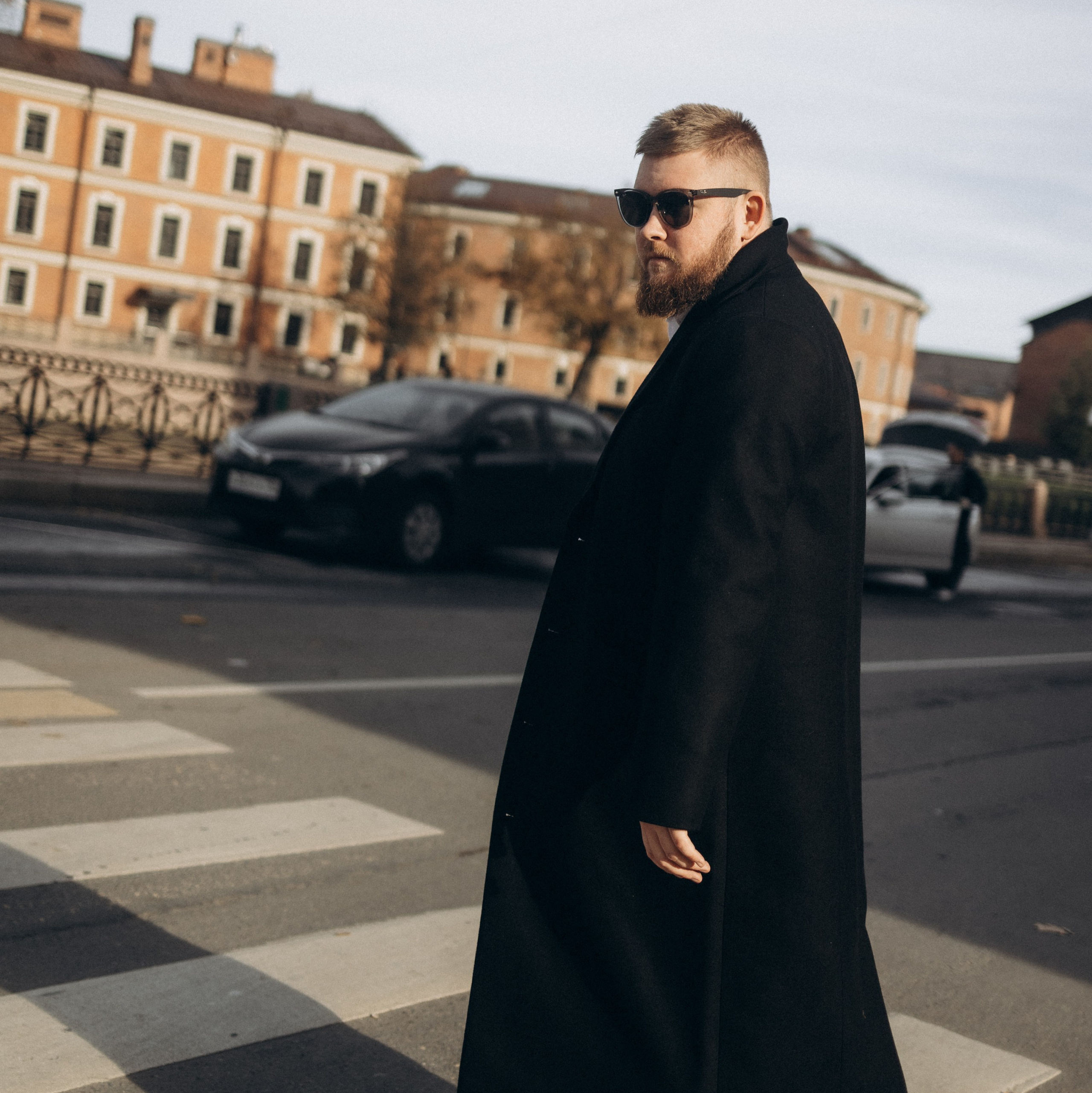 Контакты. Фотограф Артем Бросов в Санкт-Петербурге и Дубае