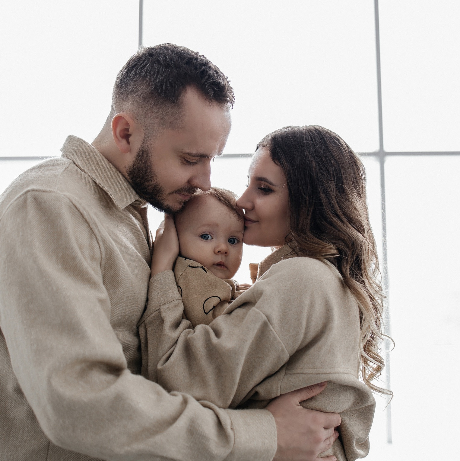 Контакты. Фотограф и видеограф в Саратове и Энгельсе Антон Рассказов