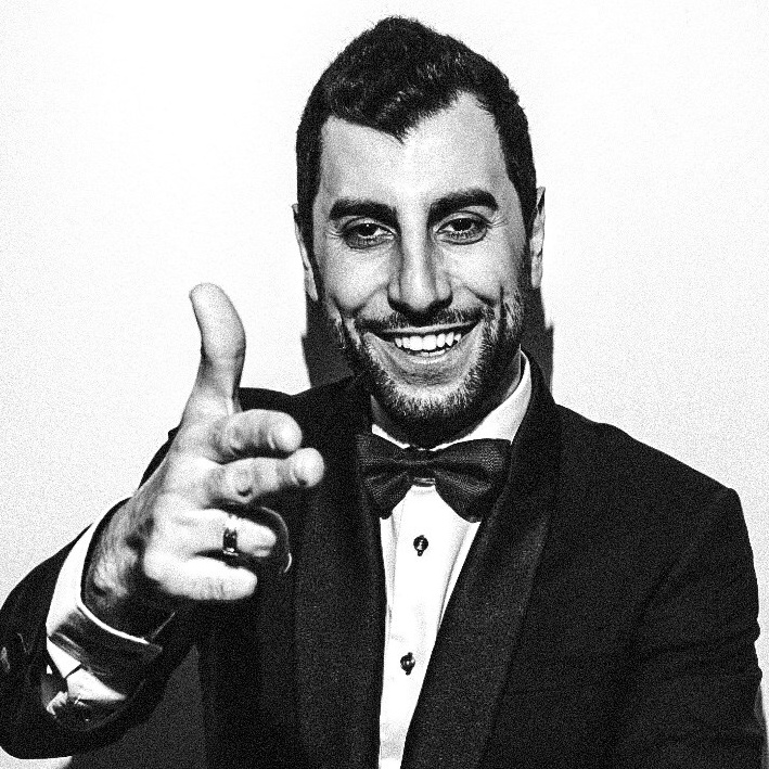 Телефон, телеграм. Ведущий Гера Адамян