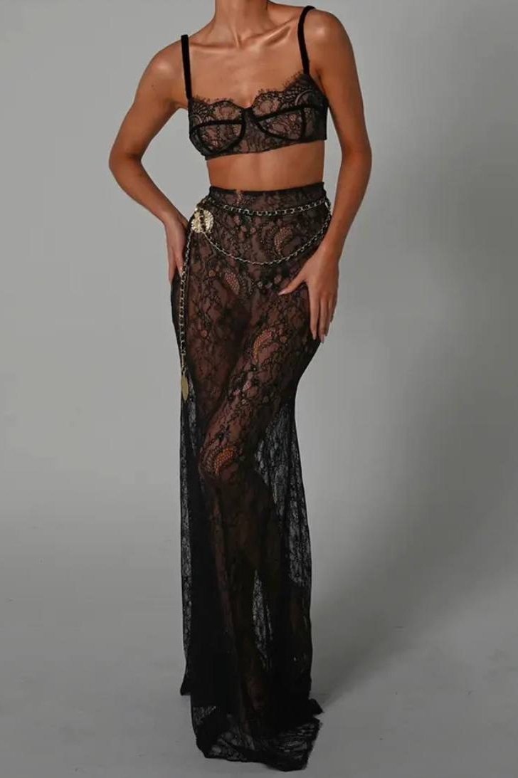 Съёмочный гардероб. Фотограф в стиле минимализм Тюмень