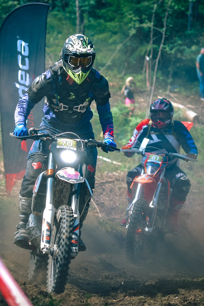 CountryCross. BraapBroom Media Group