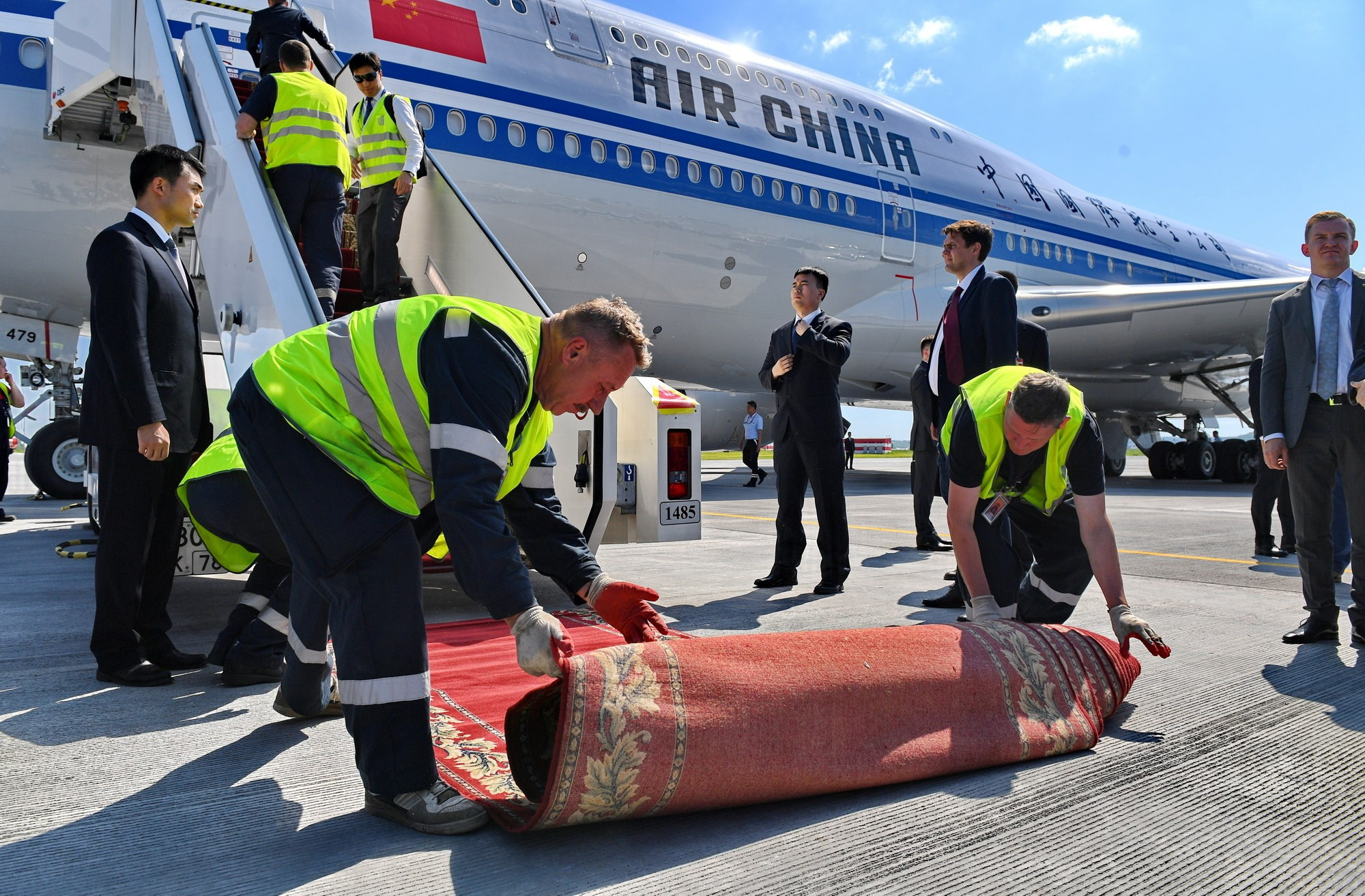 Между охраной и протоколом: как сделать кадр, когда снимаешь глав государств. Документальный фотограф Сергей Вдовин