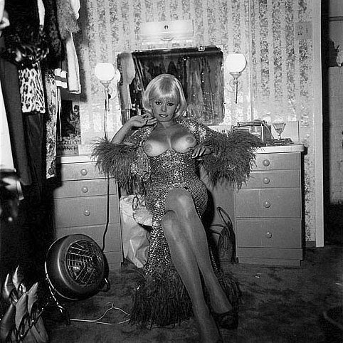 Фотограф для выпускного альбома Денис Зимин в городе Ростове-на-Дону. Выпускные альбомы, фотограф Денис Зимин в городе Ростове-на-Дону