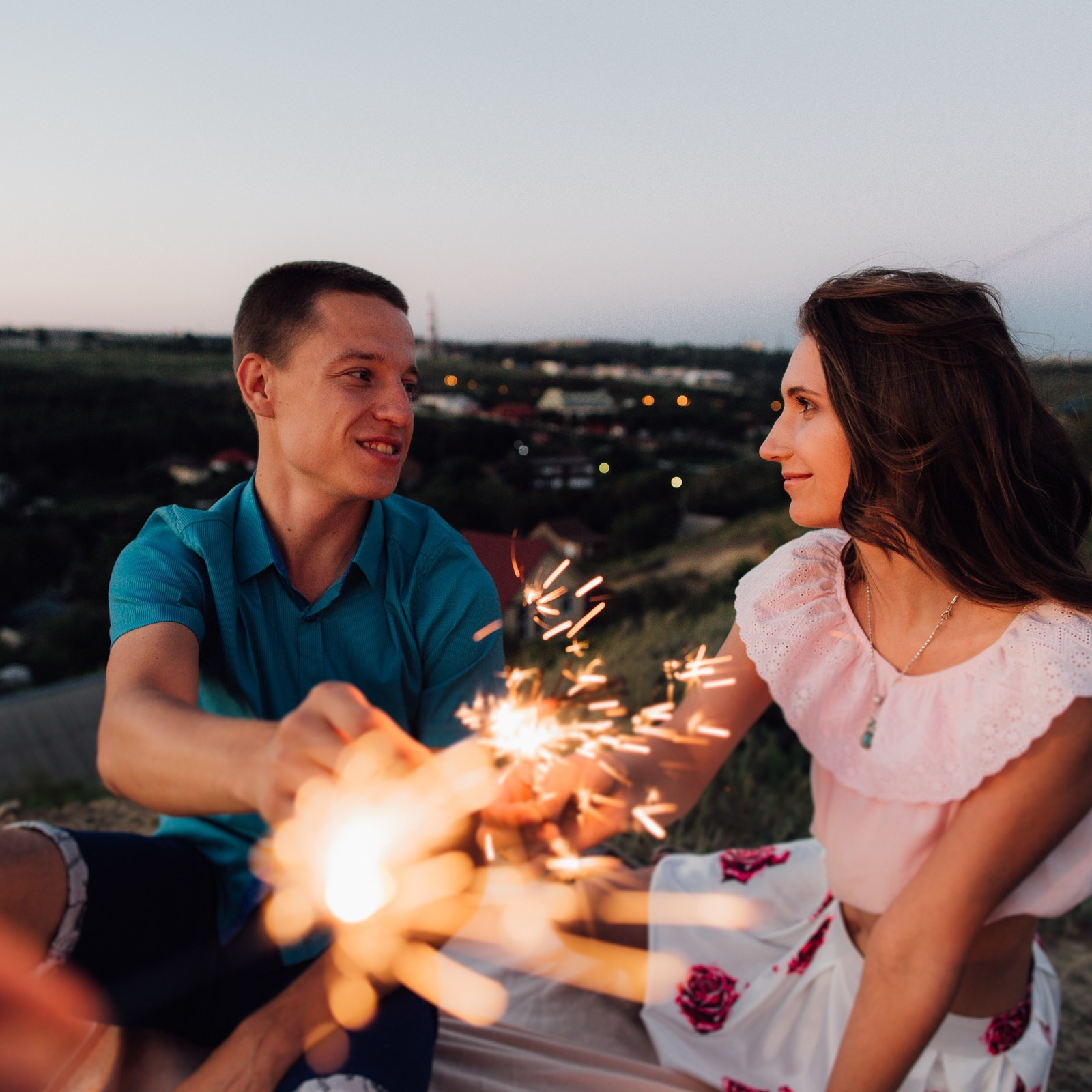 Цена фотограф ,цены фотографов ,цена фото ,фотография цена ,скидки фото, фото дешево ,фото лучшее, скидки фото, лучшая цена на фото, подарок. Свадебный фотограф в Волгограде Максим Кукушкин