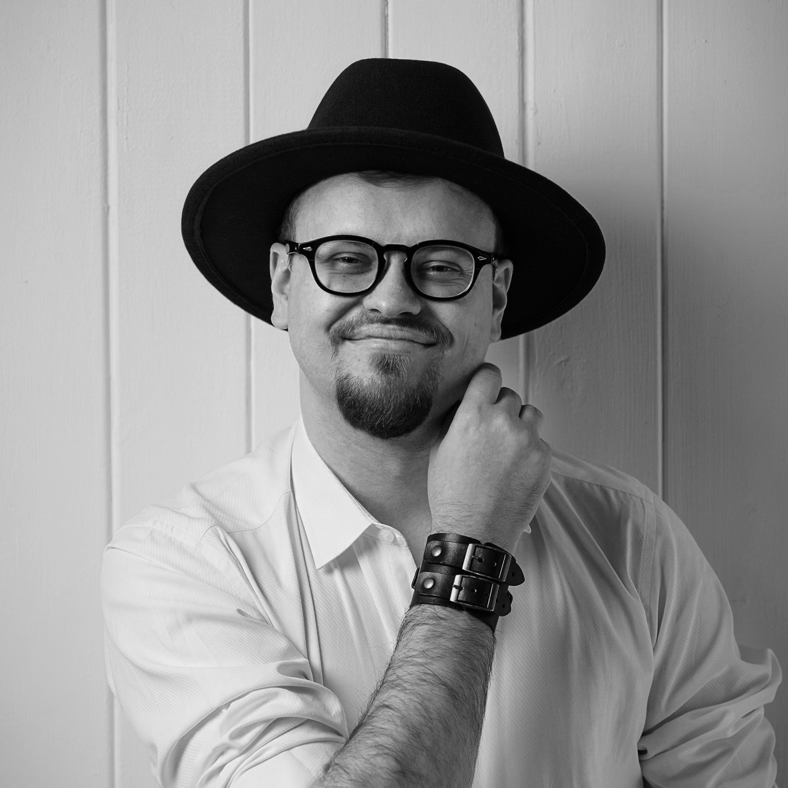 Контакты. Свадебный фотограф Камчатка Петровский Павел