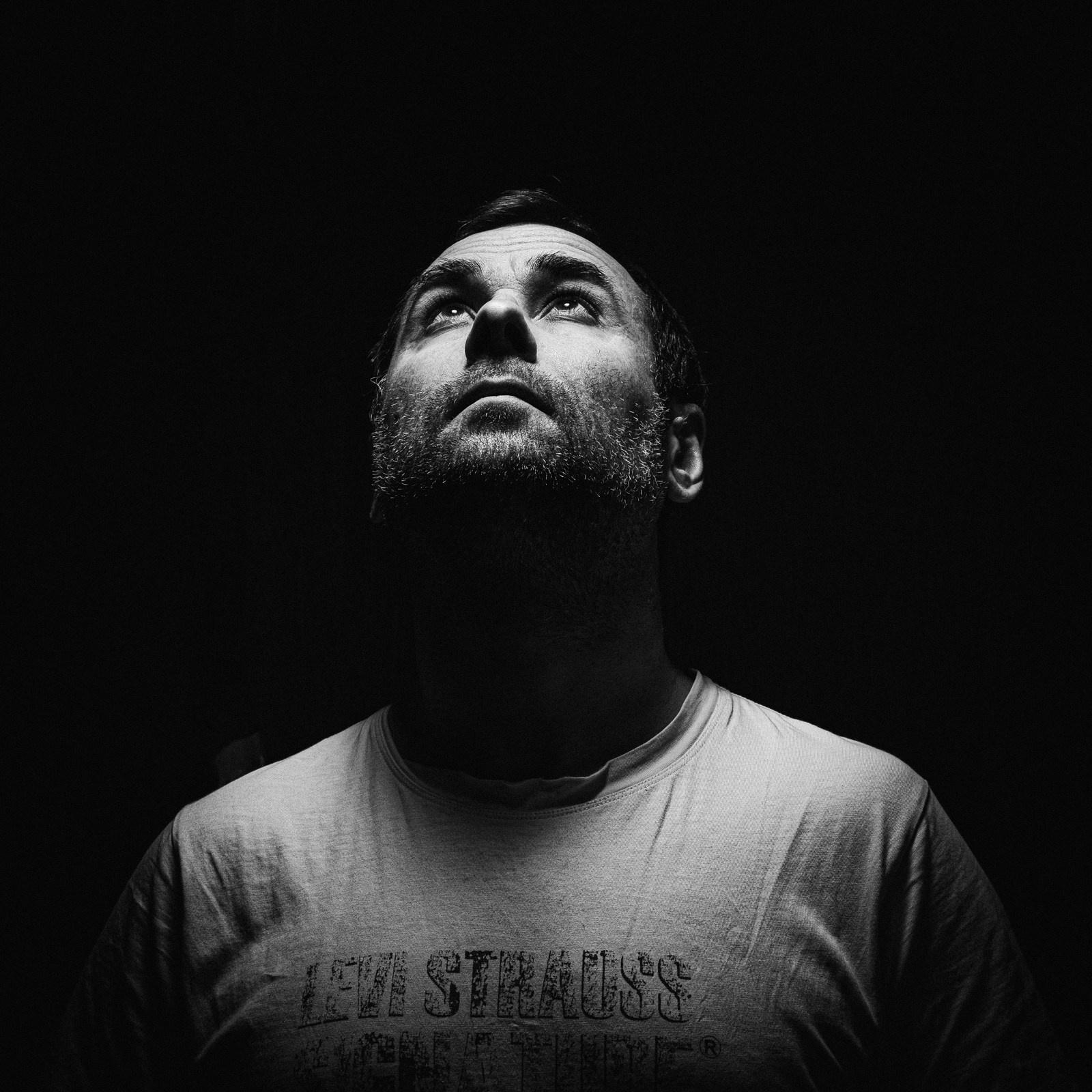 Контакты. Портретный и свадебный фотограф в Екатеринбург Москва Нижний Тагил