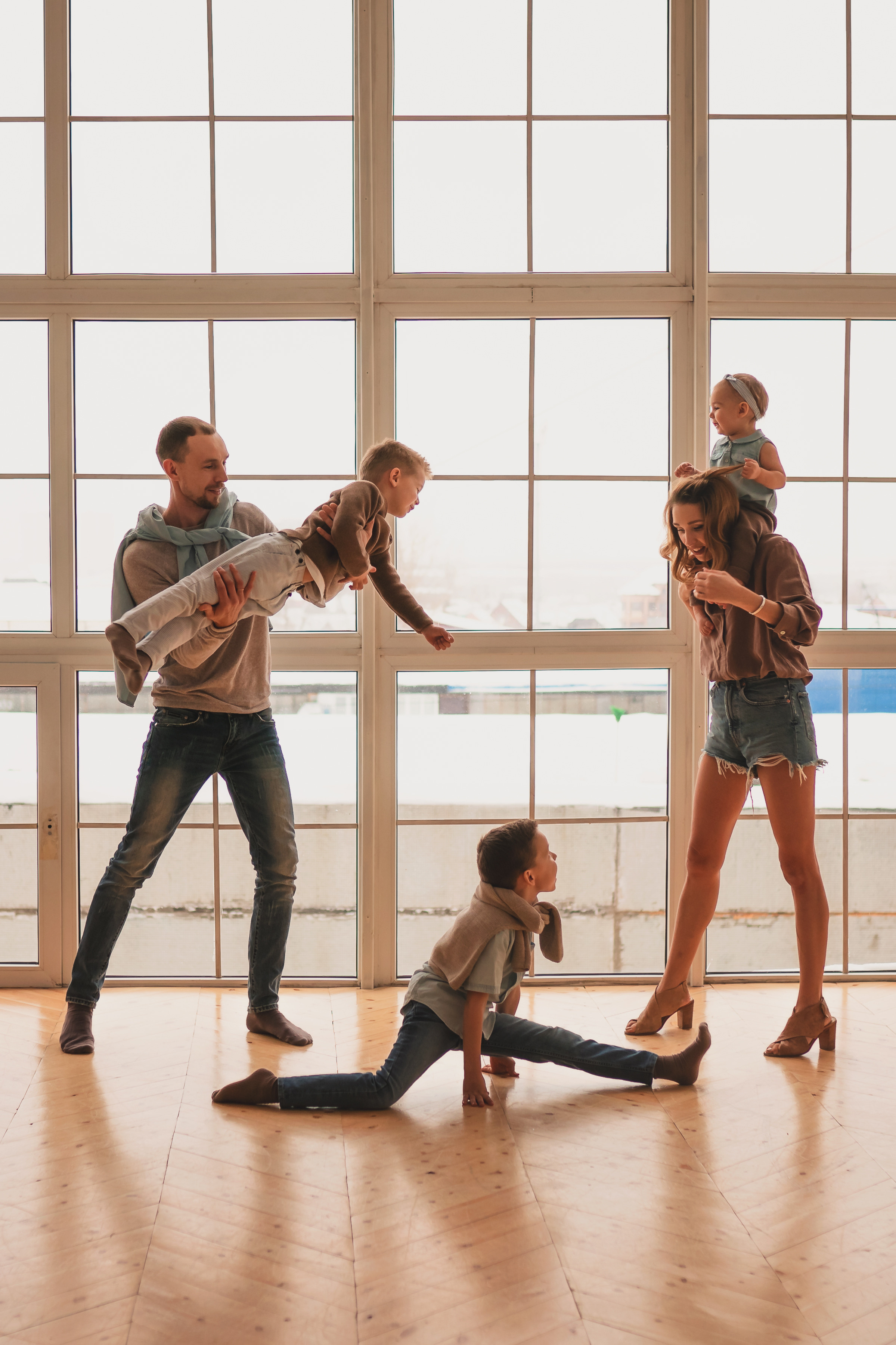 Услуги и цены. Семейный фотограф в Алматы Анжелика Али Номан